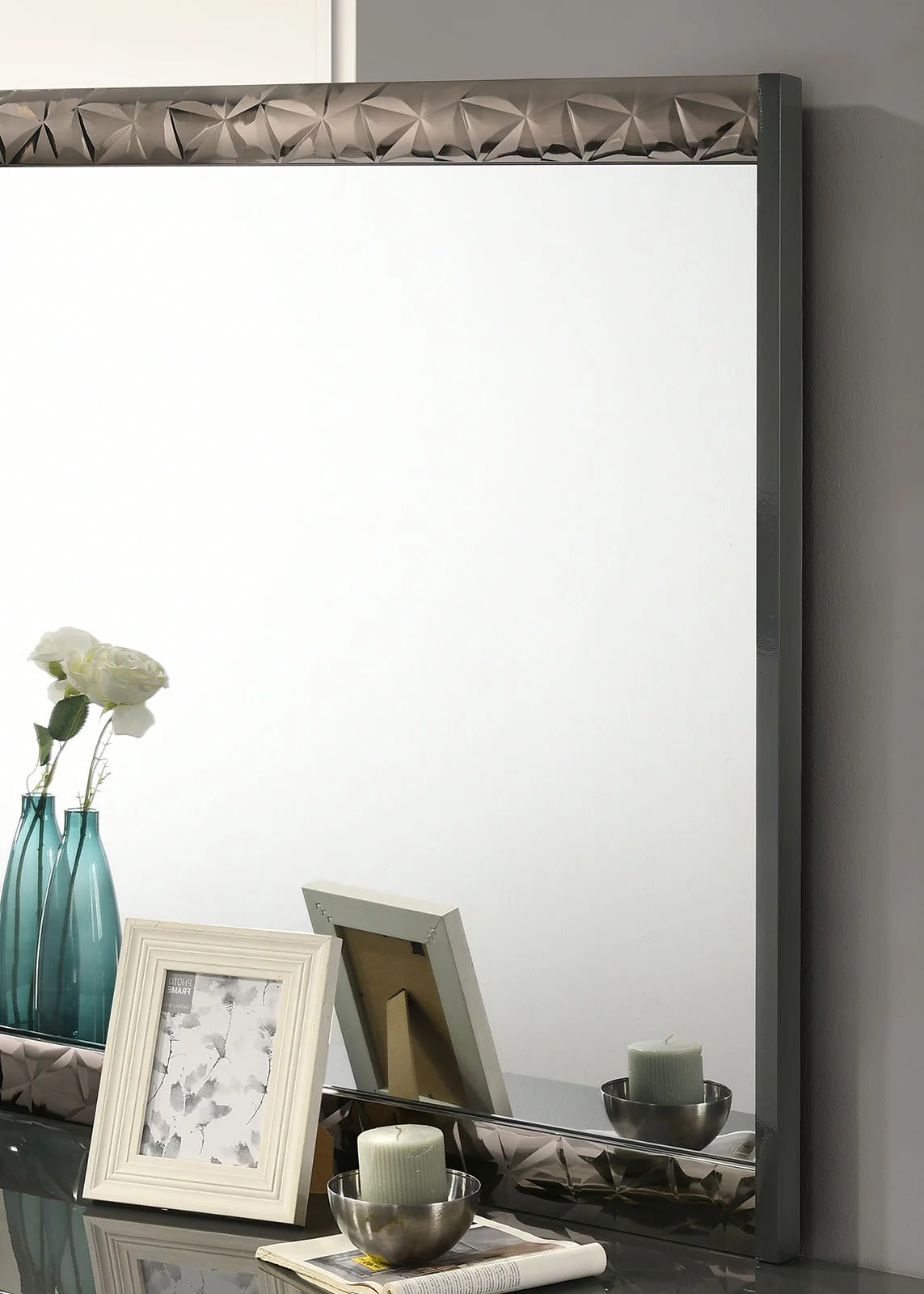 Hartlepool Mirror, Ash Gray/Indigo Blue - Image 3