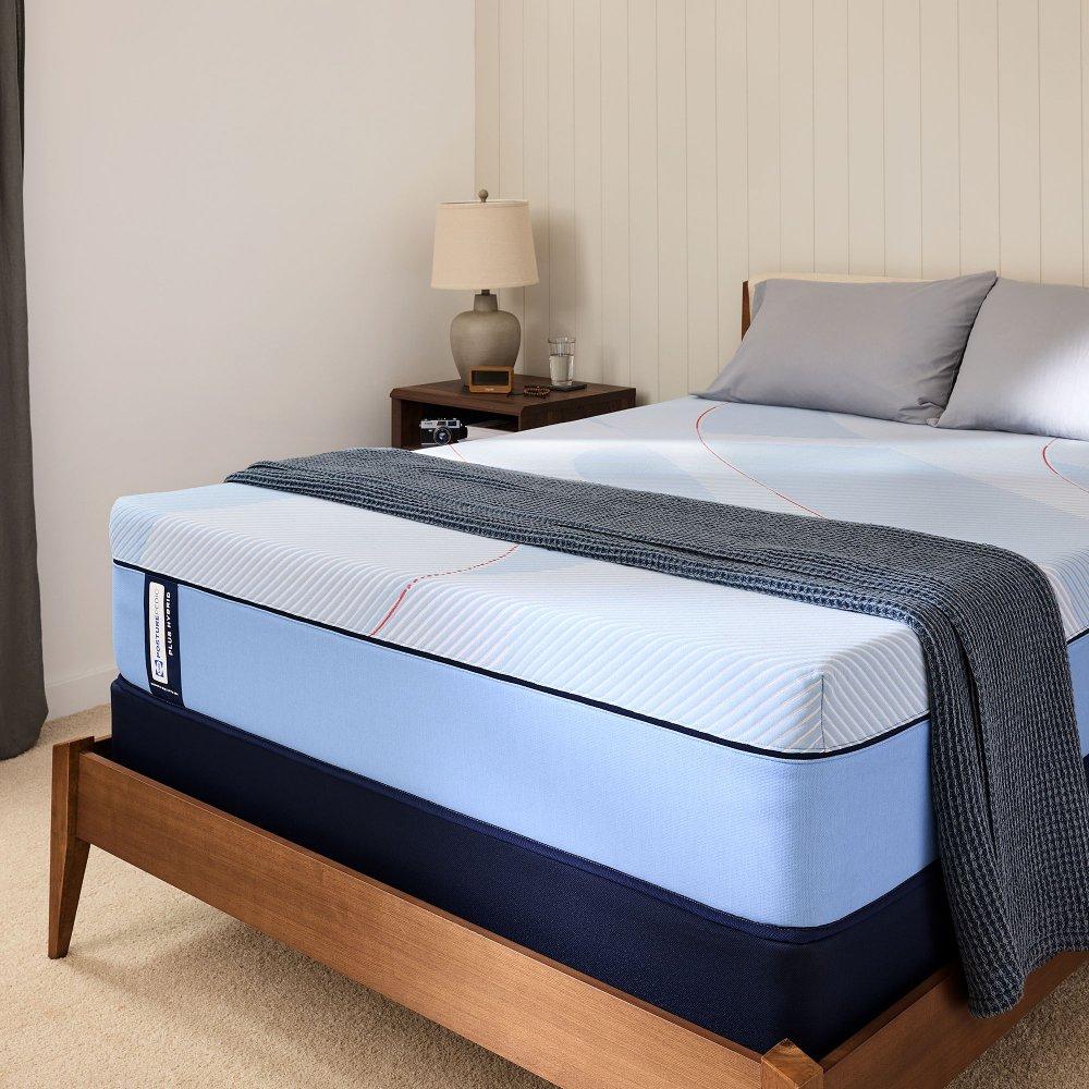 Hartsgrove Hybrid Mattress - Image 2