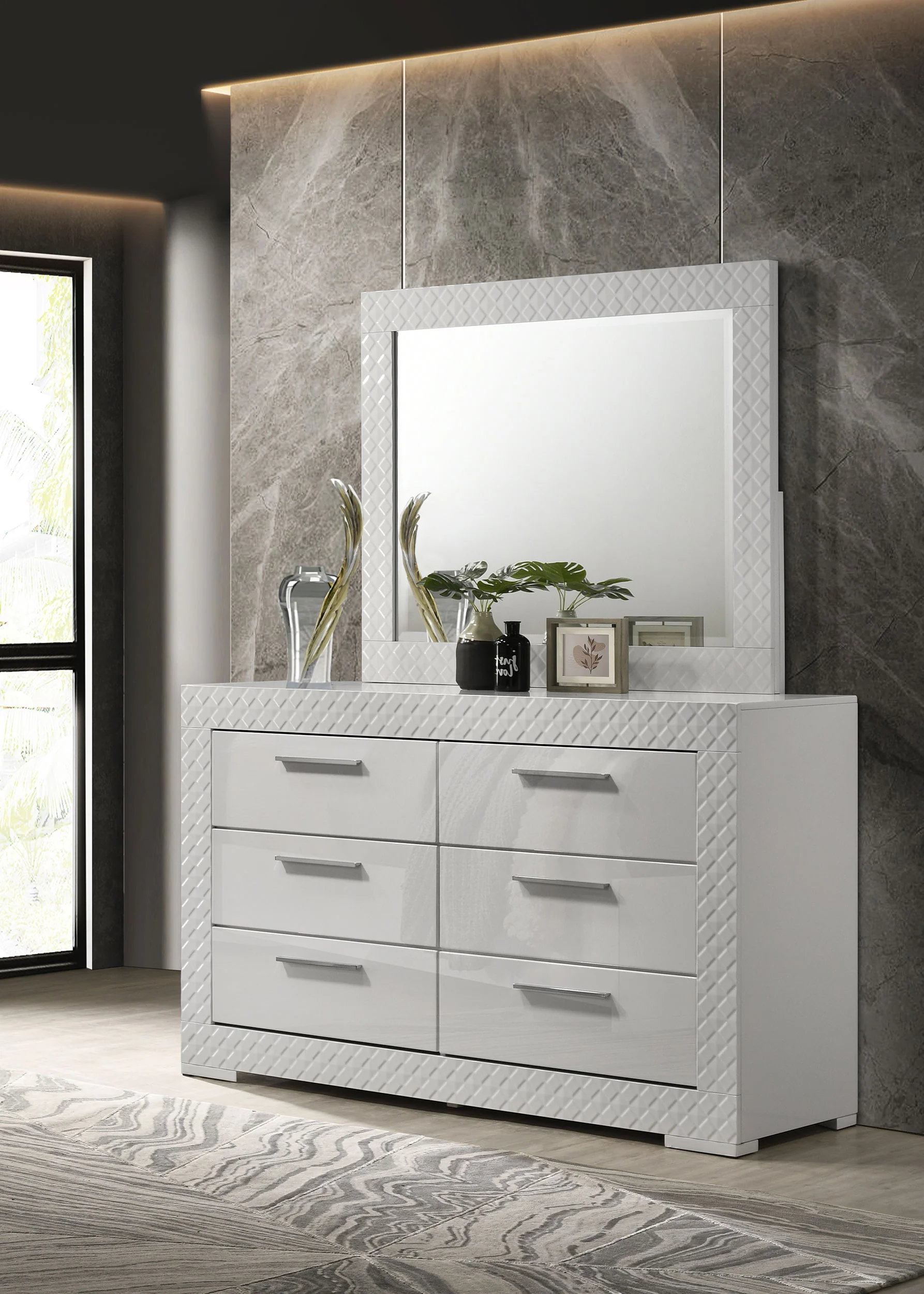 Ives Dresser with Mirror - Image 2