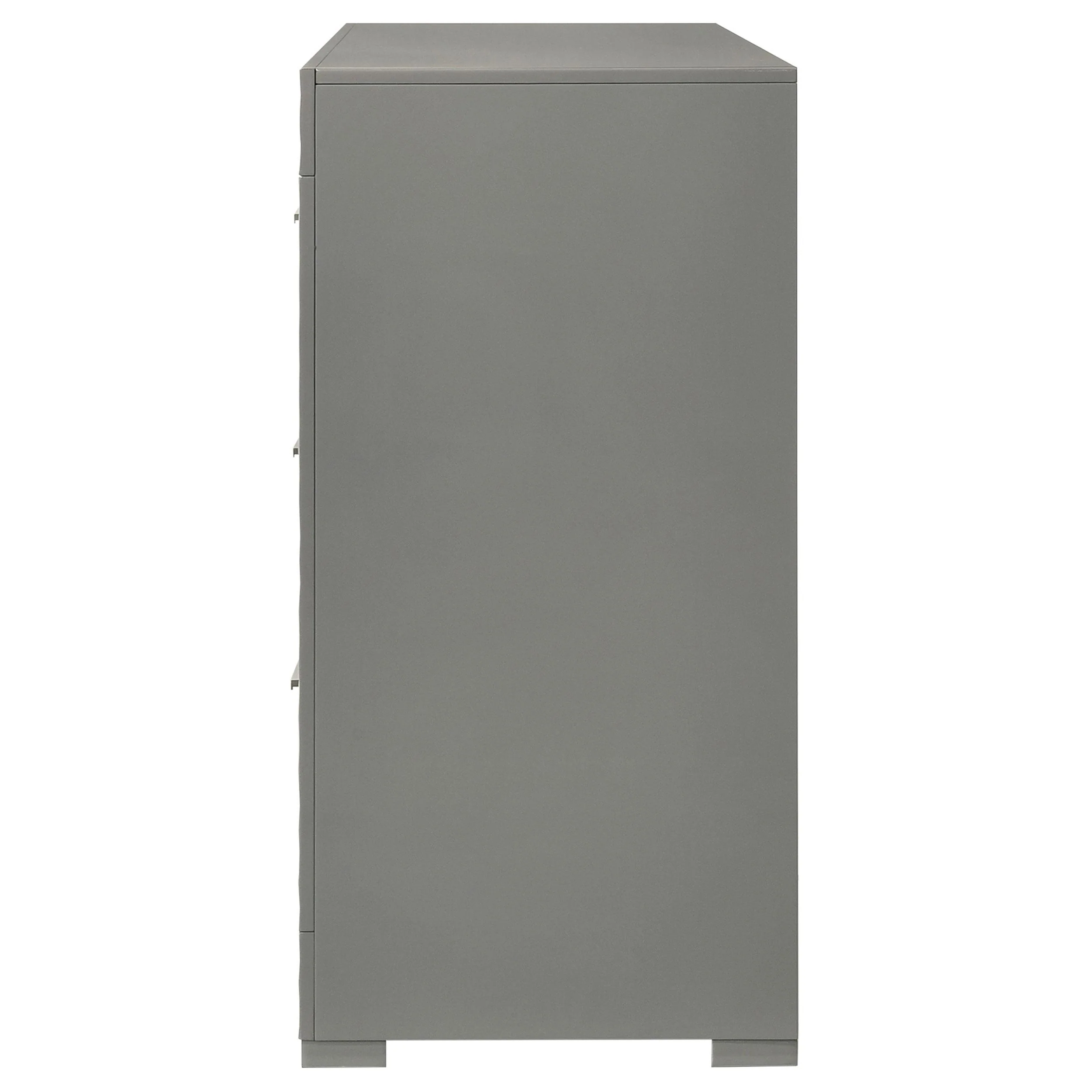Ives Dresser - Image 19