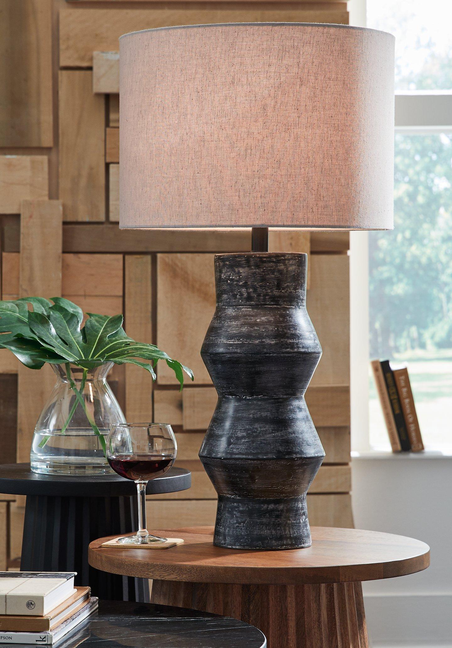 Kerbert Lamp Set - Image 2