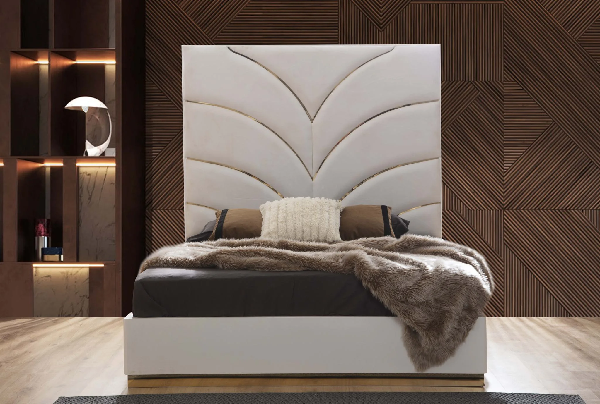 Laura Queen 5-n Pc Bedroom Set White - Image 4