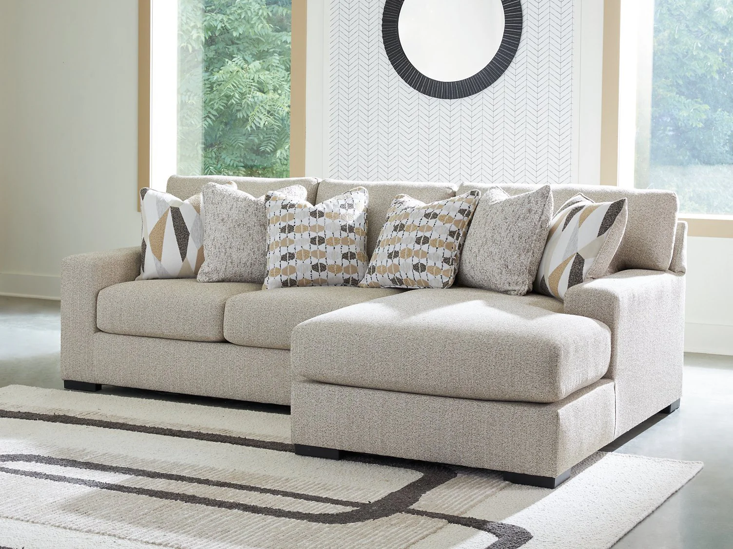 Laurelgrove Sectional Sofa Chaise - Image 2
