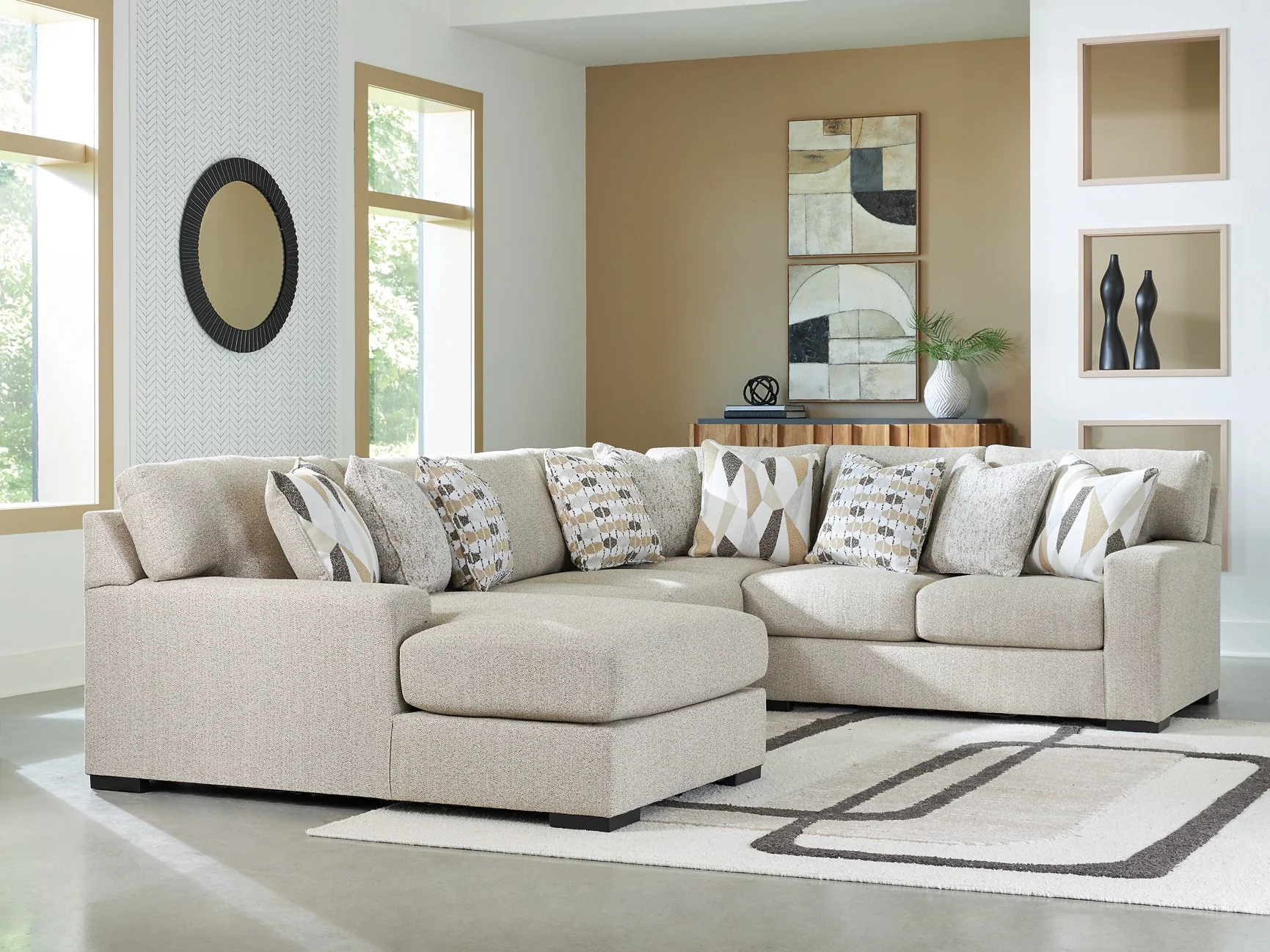Laurelgrove Sectional with Chaise - Image 16