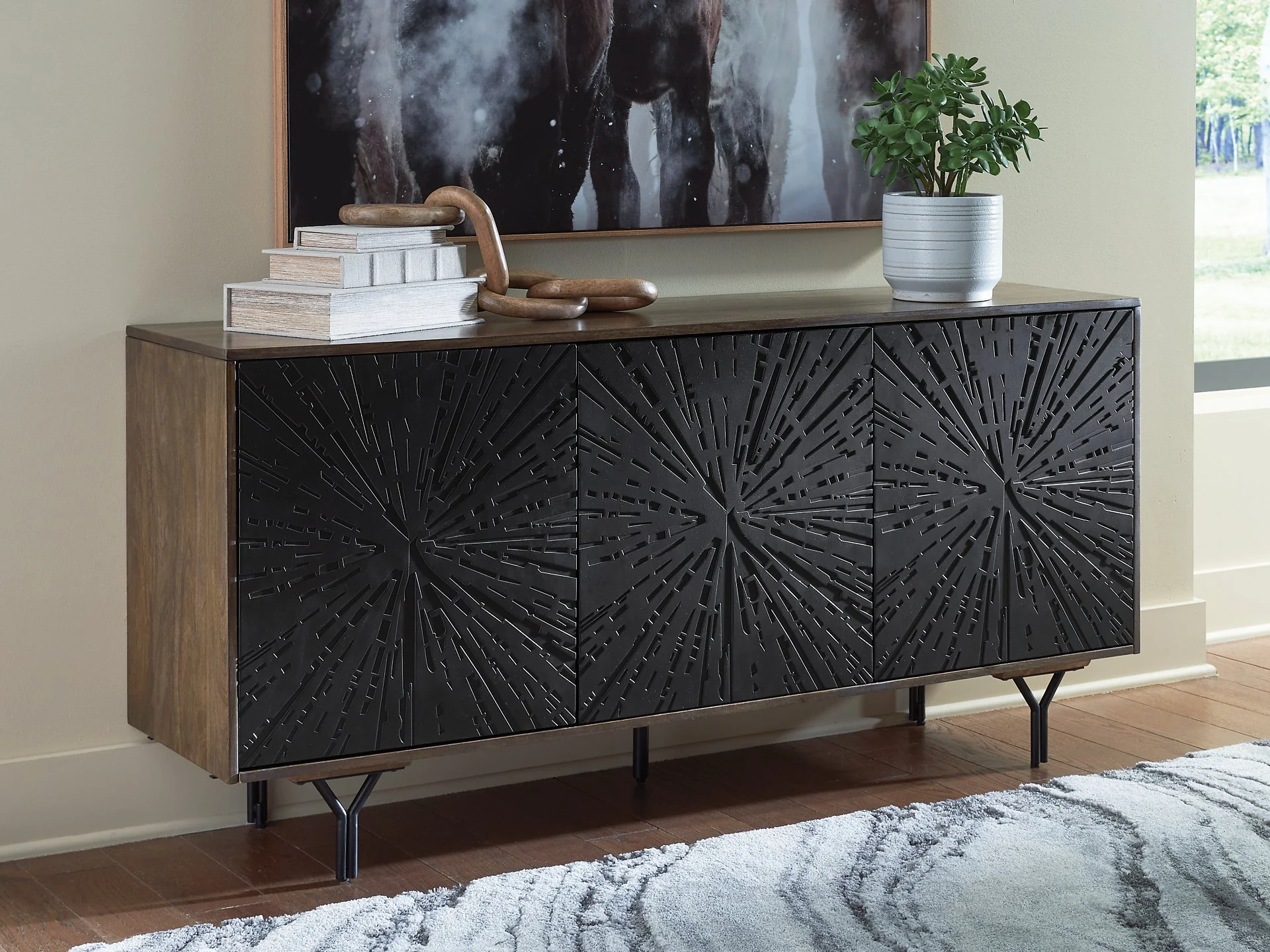 Lavinmont Accent Cabinet - Image 2