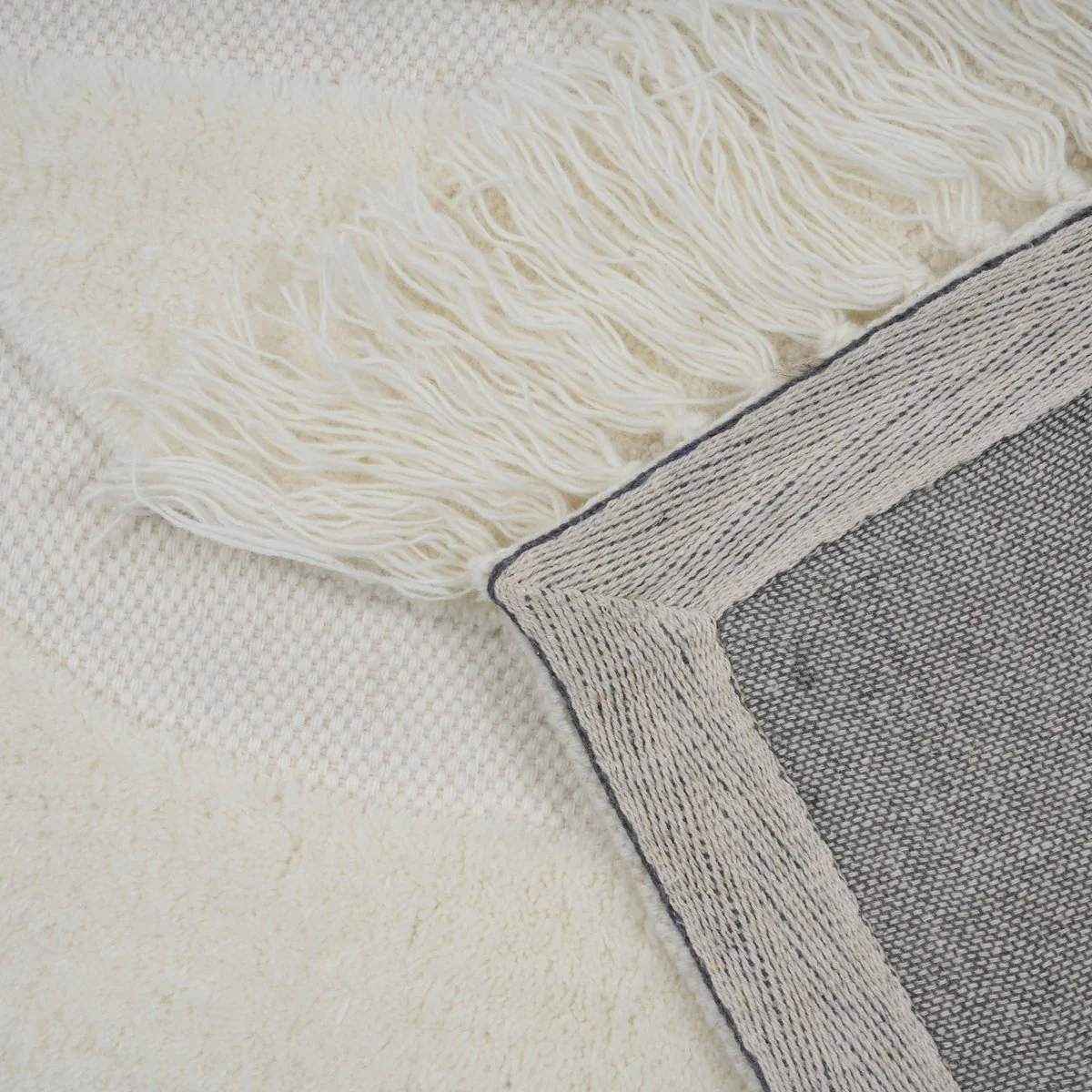 Loop White 5' x 8' Area Rug - Image 4