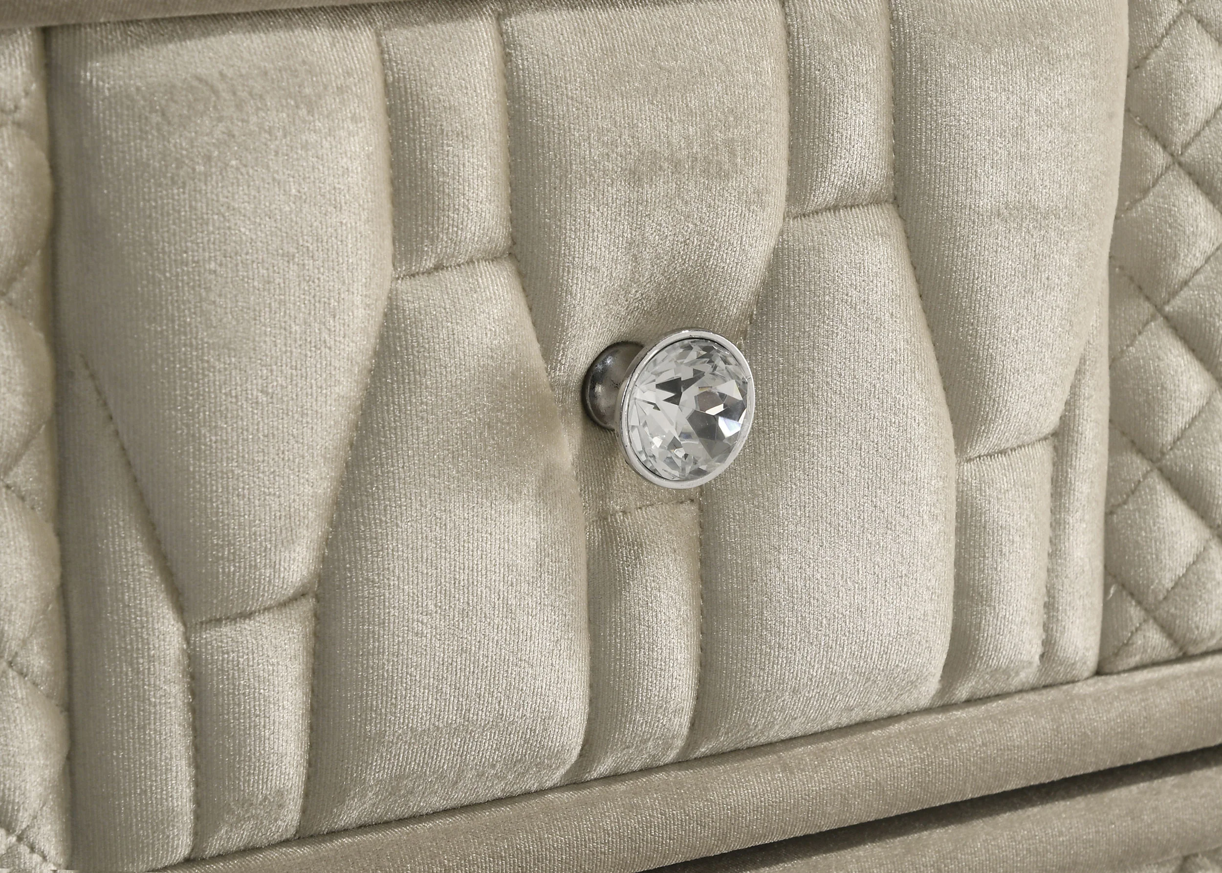 Lorient Bedroom Set - Image 75