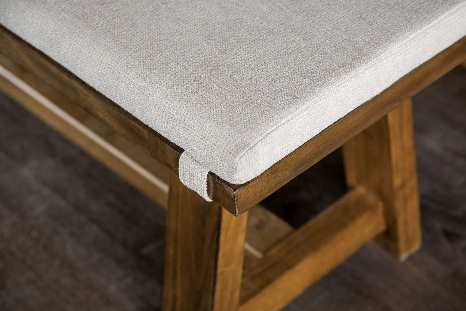 Losone Bench w/ Cushion, Brown/White - Image 4
