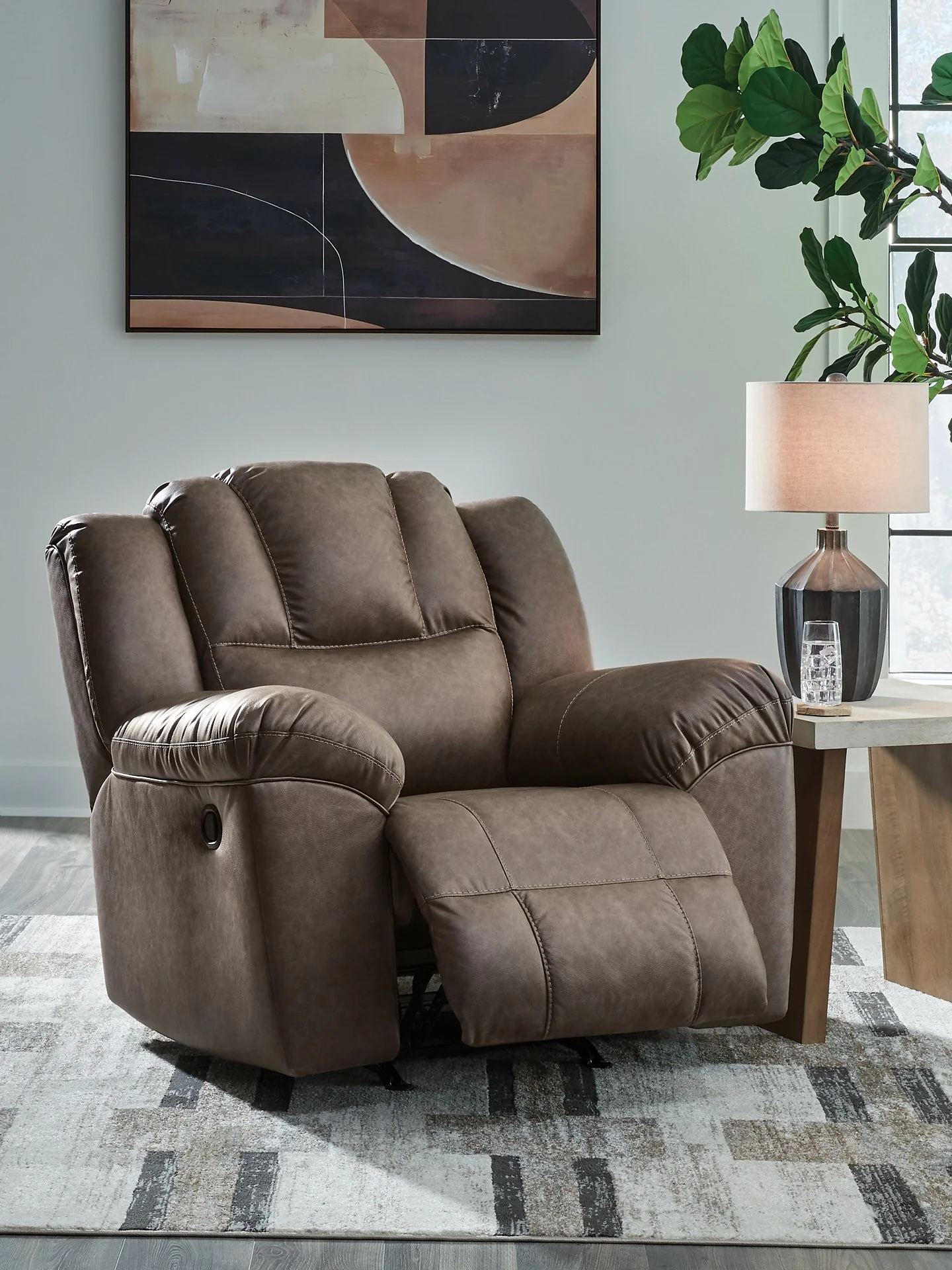 Lowilla Recliner - Image 8
