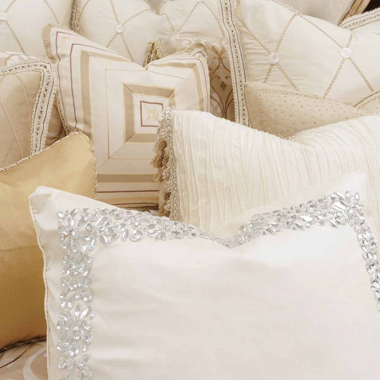 Luxembourg 13-Piece King Comforter Set - Crème - Image 5