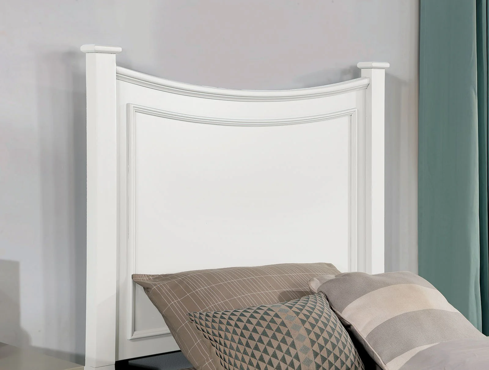 Lycoris Full Bed, White - Image 2