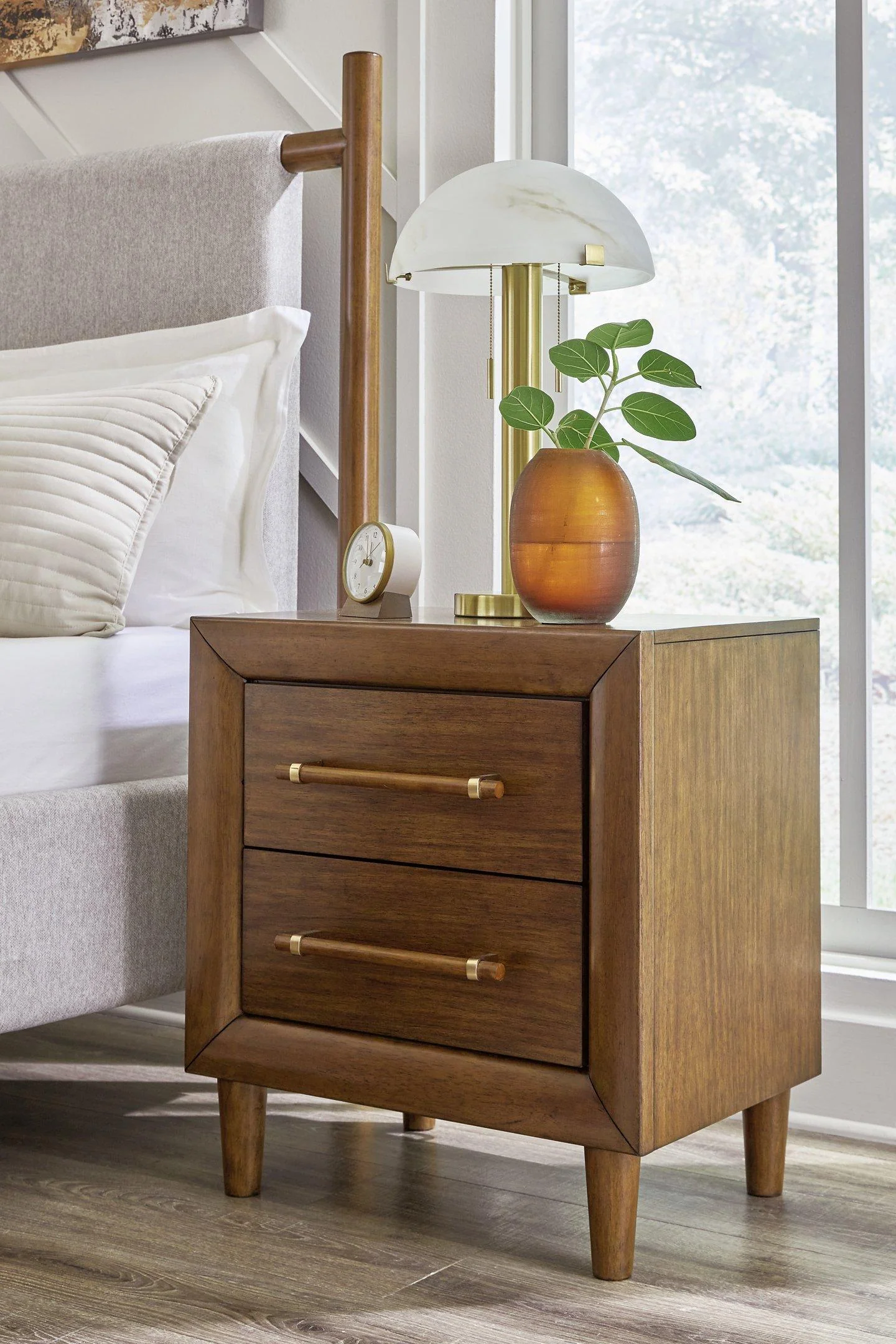 Lyncott Bedroom Set - Image 21