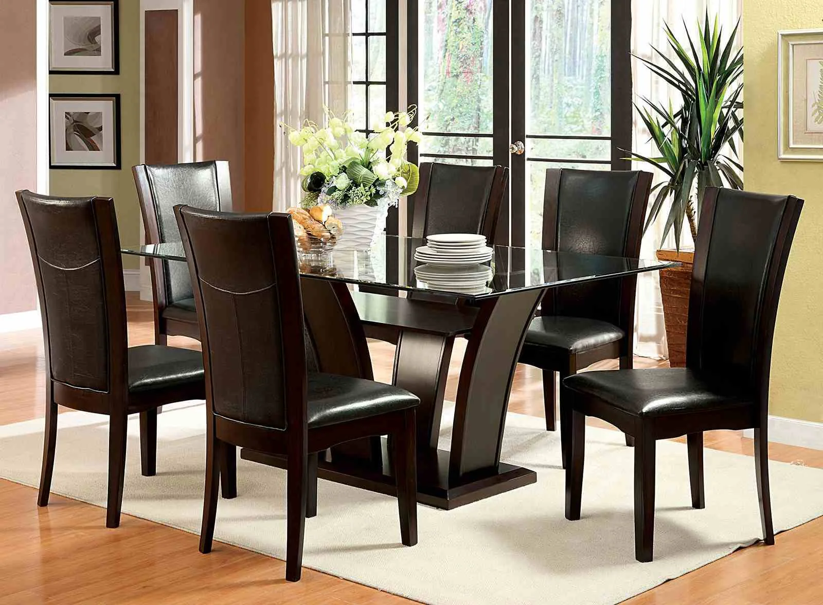 Manhattan Dining Table - Image 2