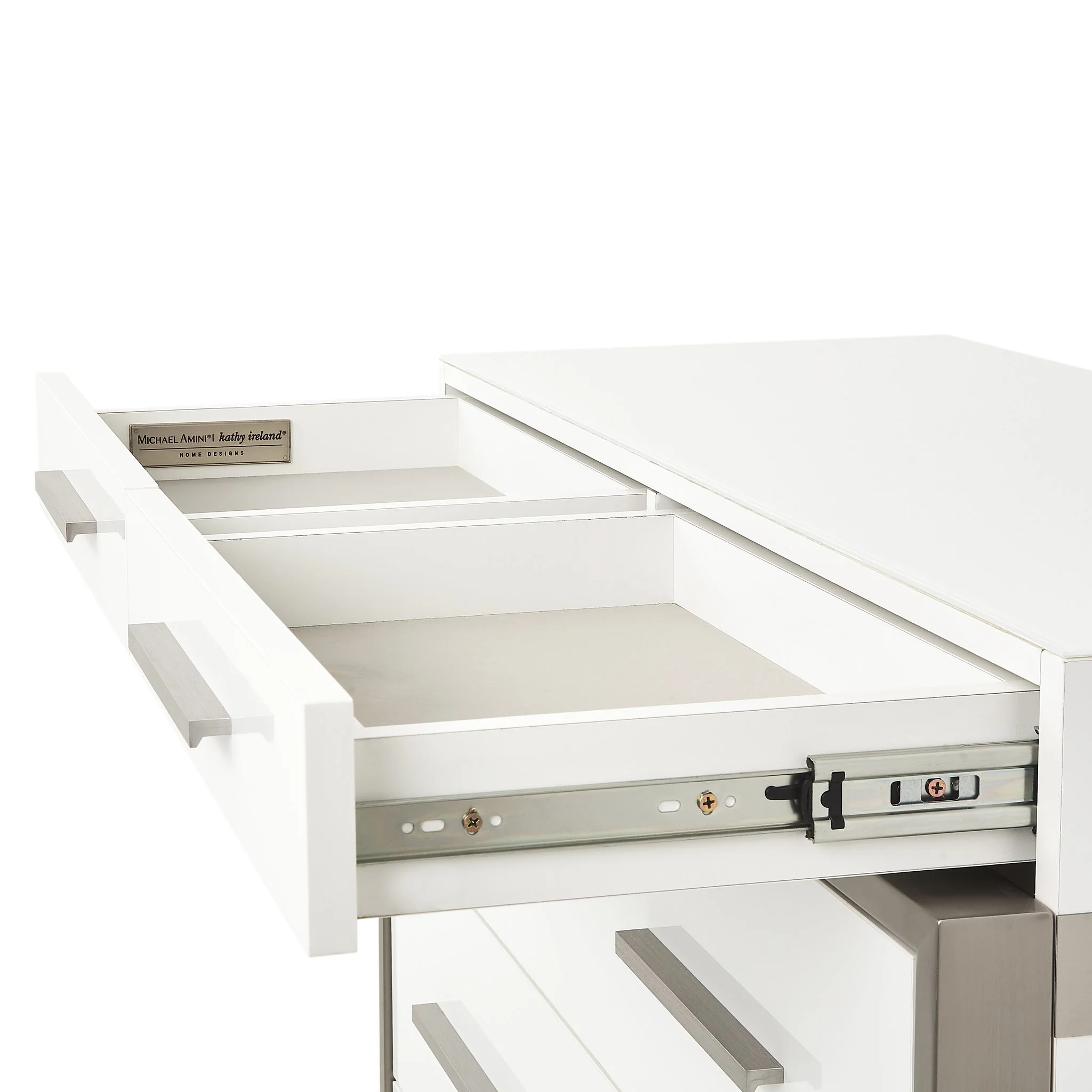 Marquee 7-Drawer Chest - Cloud White - Image 18
