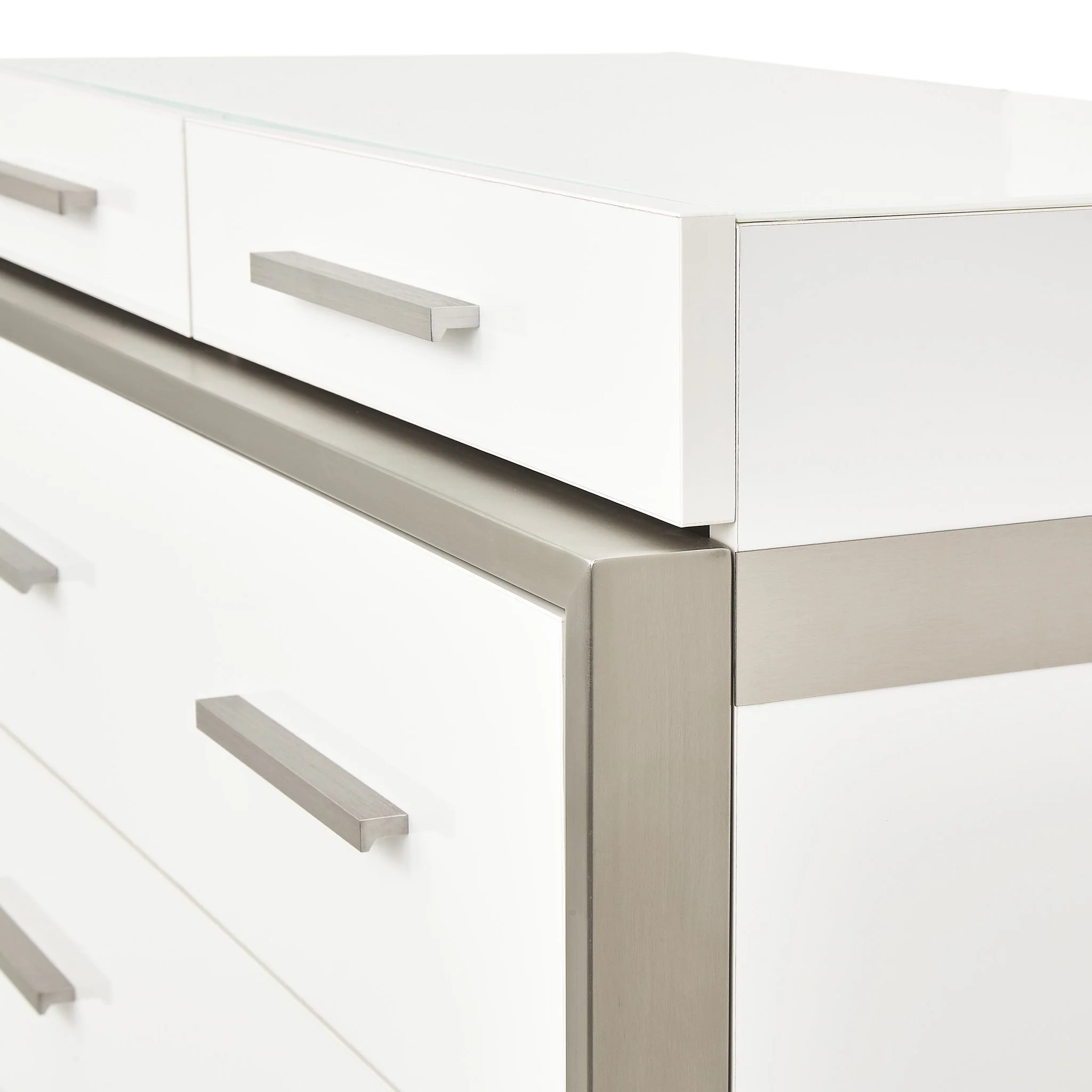 Marquee 7-Drawer Chest - Cloud White - Image 19