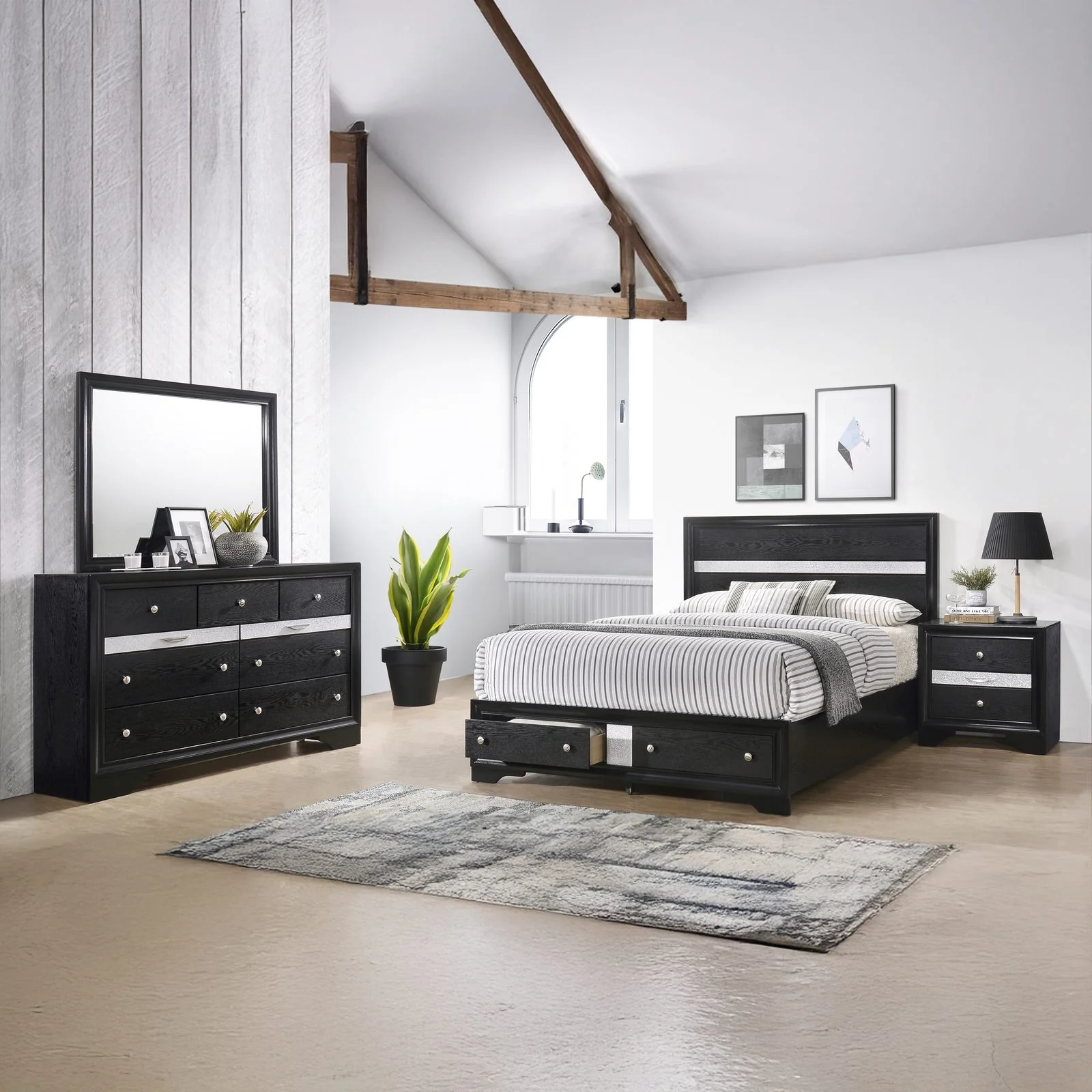 Matrix 4 Pc Queen Bed  Black - Image 18