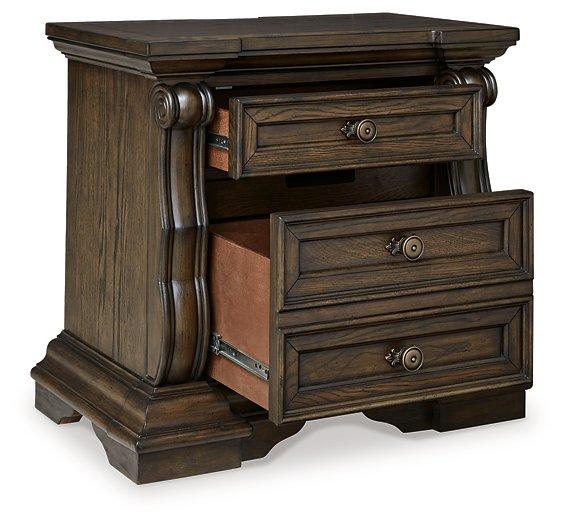 Maylee Bedroom Set - Image 18