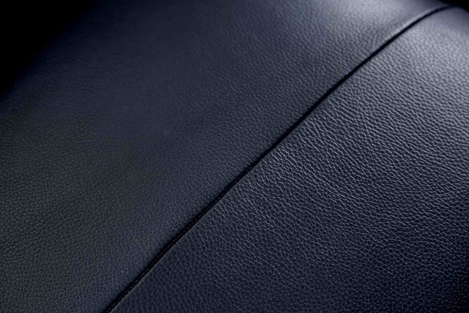 Mezzanotte Chair, Midnight Blue - Image 3