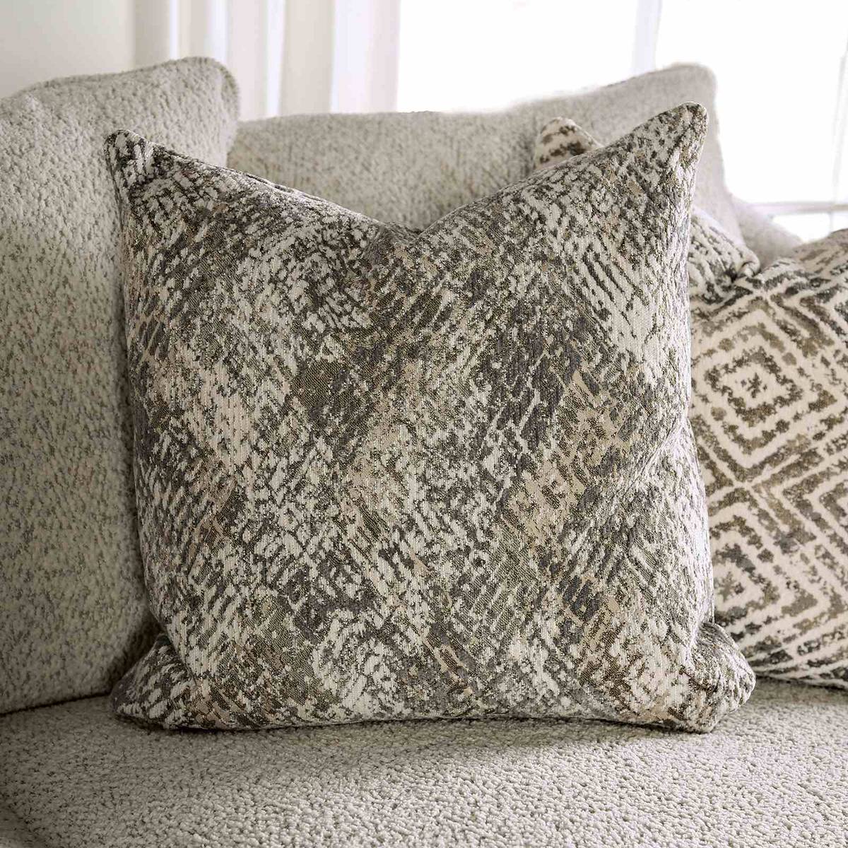 Moorpark Loveseat - Image 5