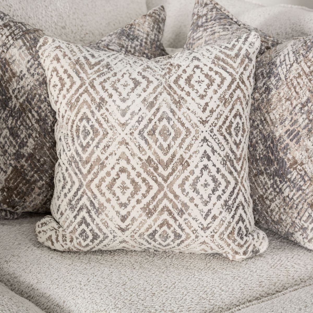 Moorpark Sectional, Off-White - Image 4