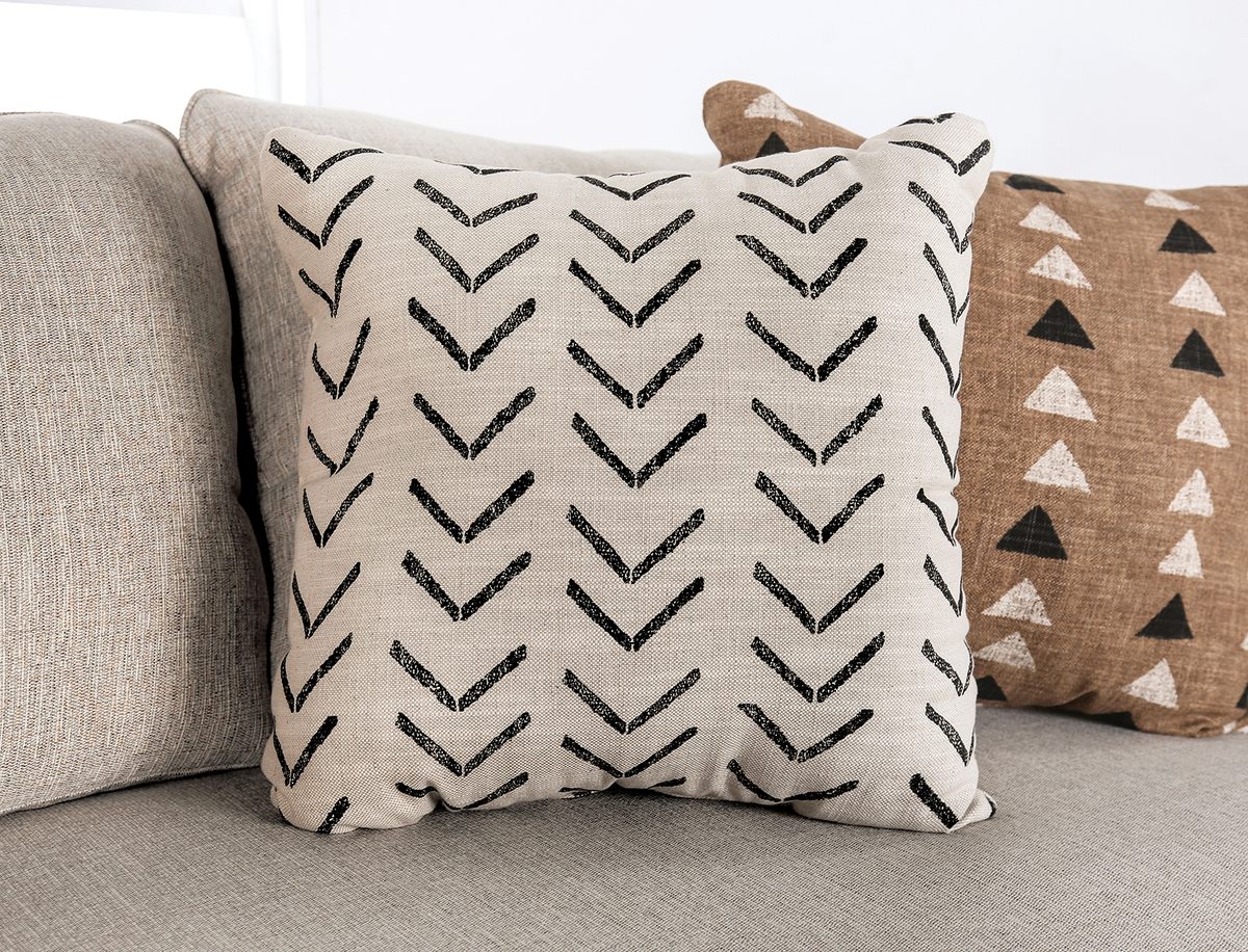 New Meadows Sofa, Sand/Caramel - Image 5