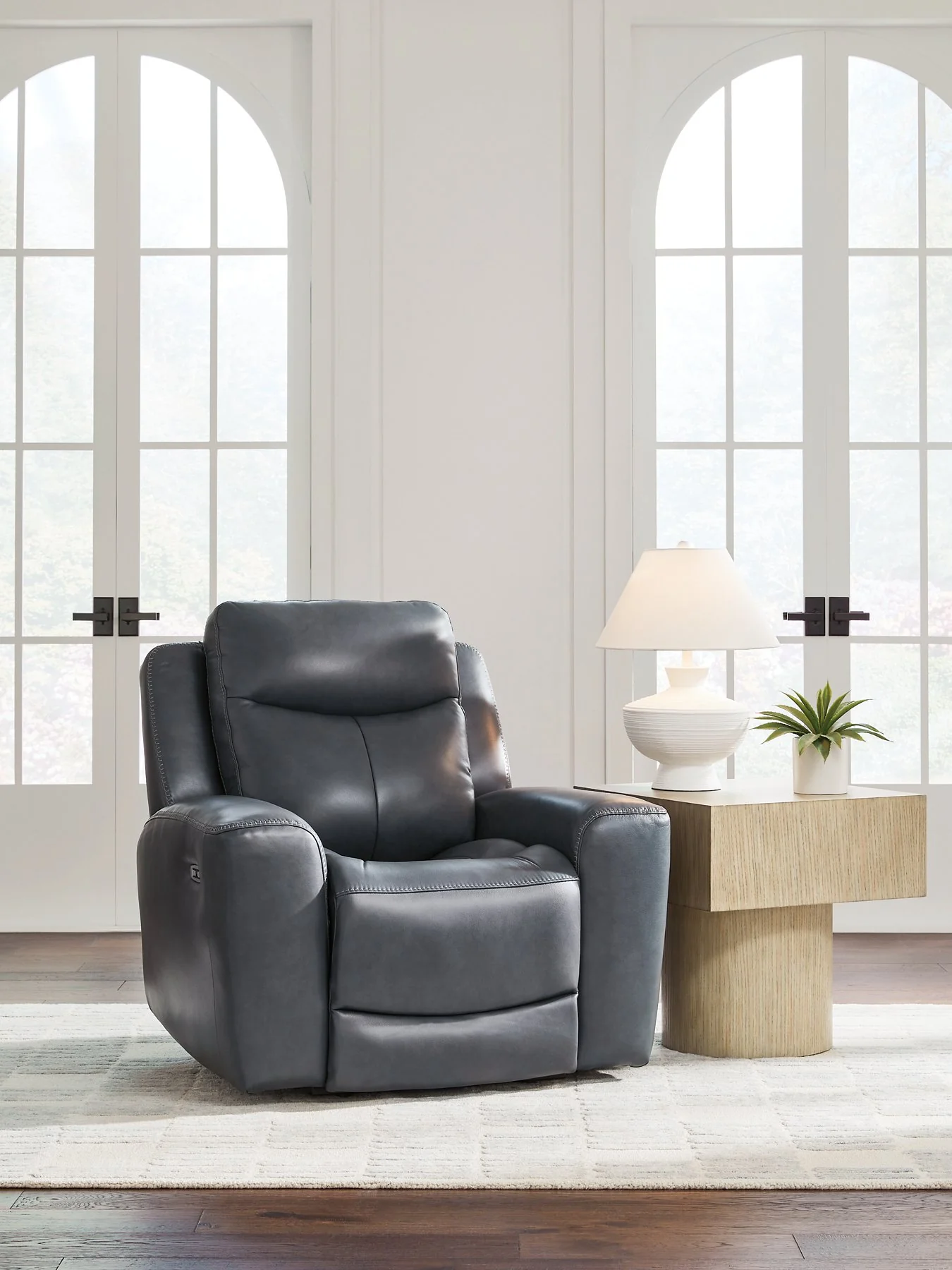 Next Move Power Recliner - Image 2