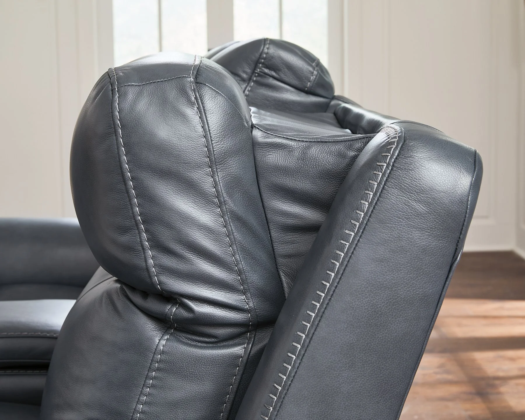 Next Move Power Reclining Loveseat - Image 7