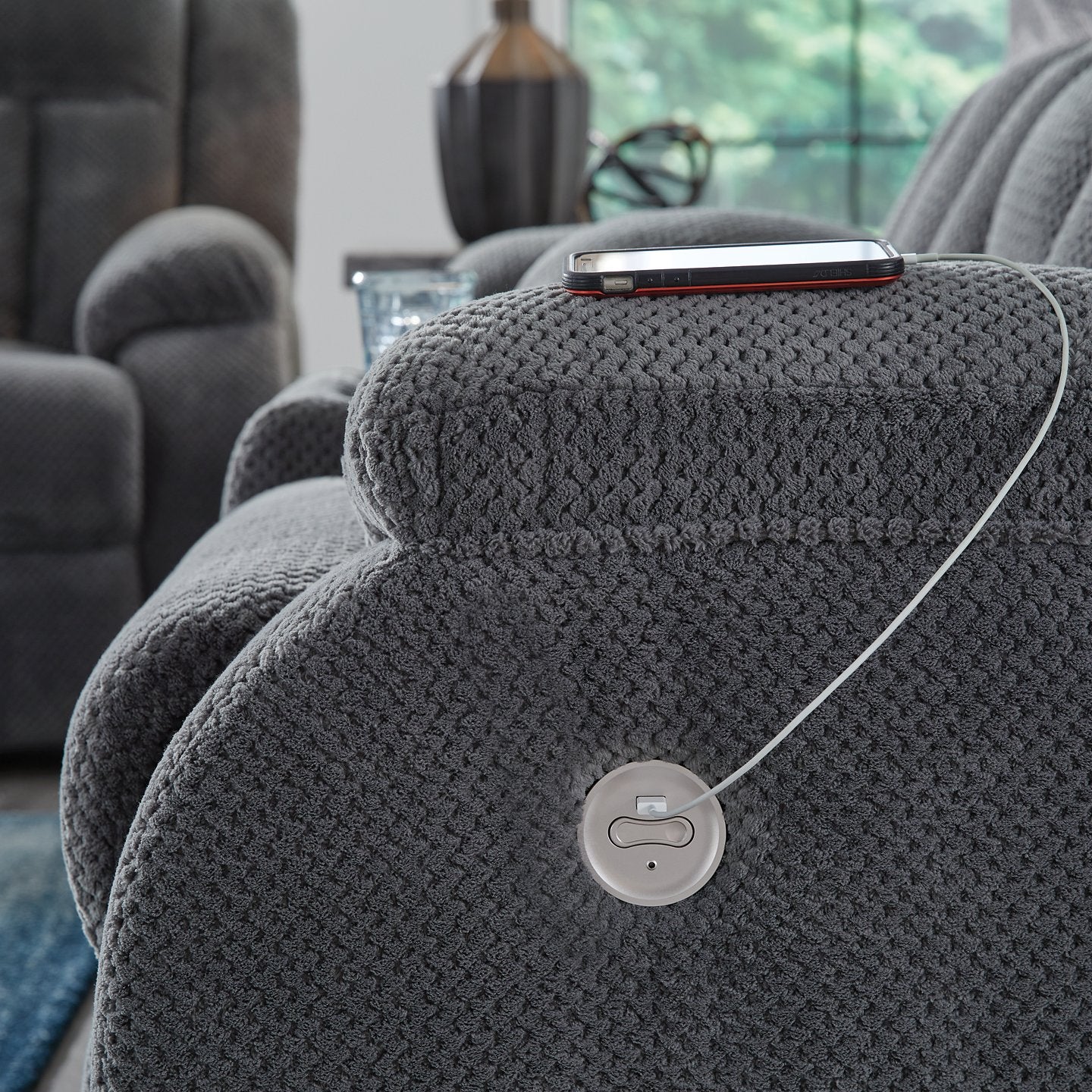 Observation Power Recliner - Image 9
