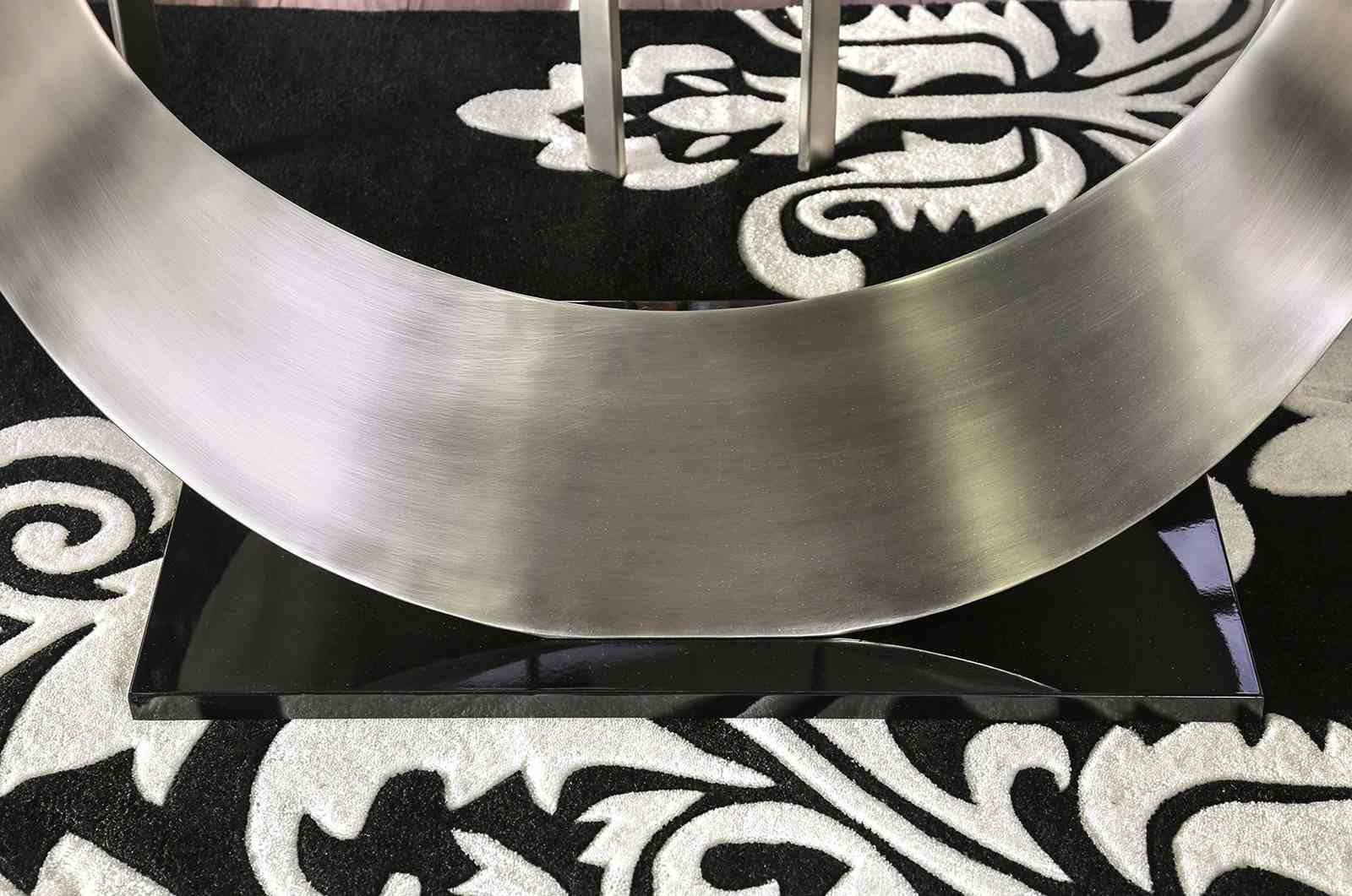 Orla Dining Table - Image 6