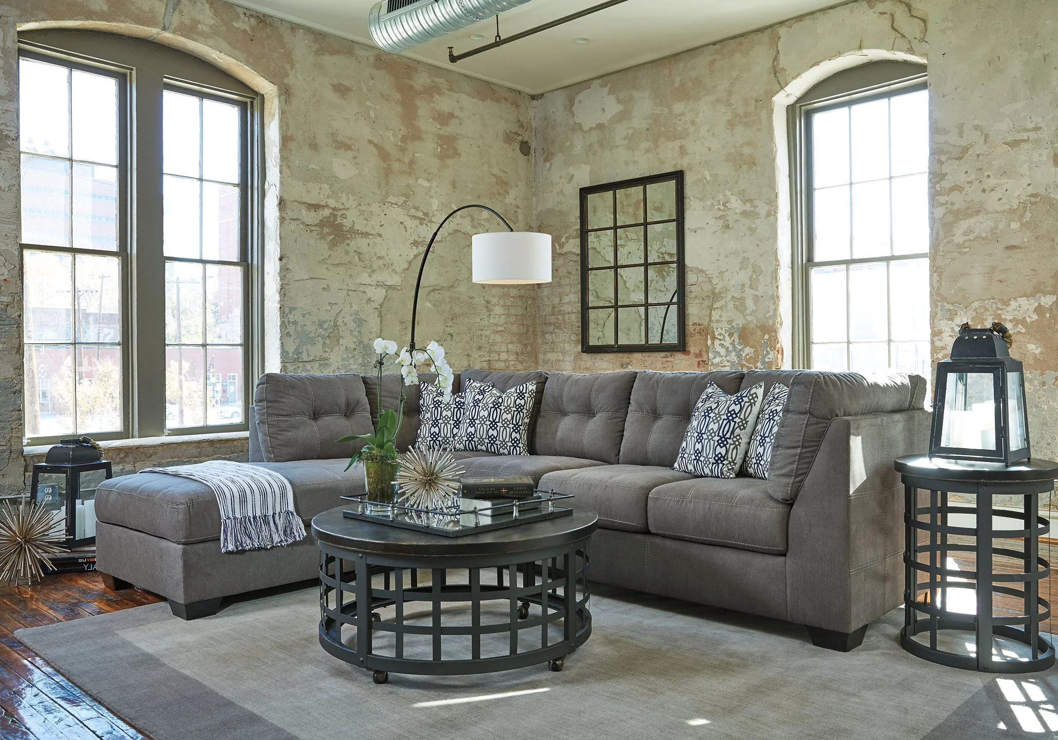 Pitkin 2-Piece Sectional with Chaise - Image 3
