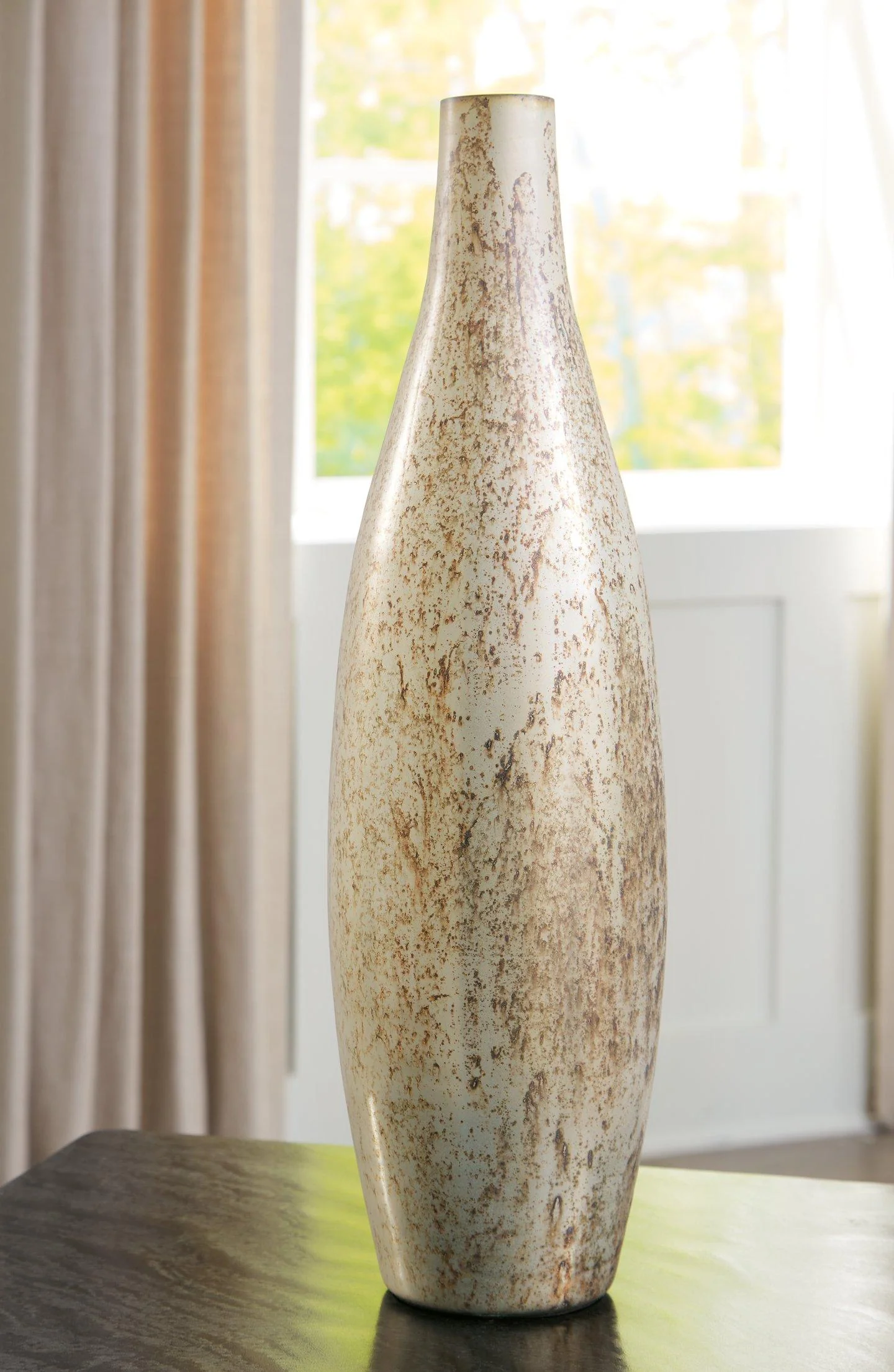 Plawite Vase - Image 2