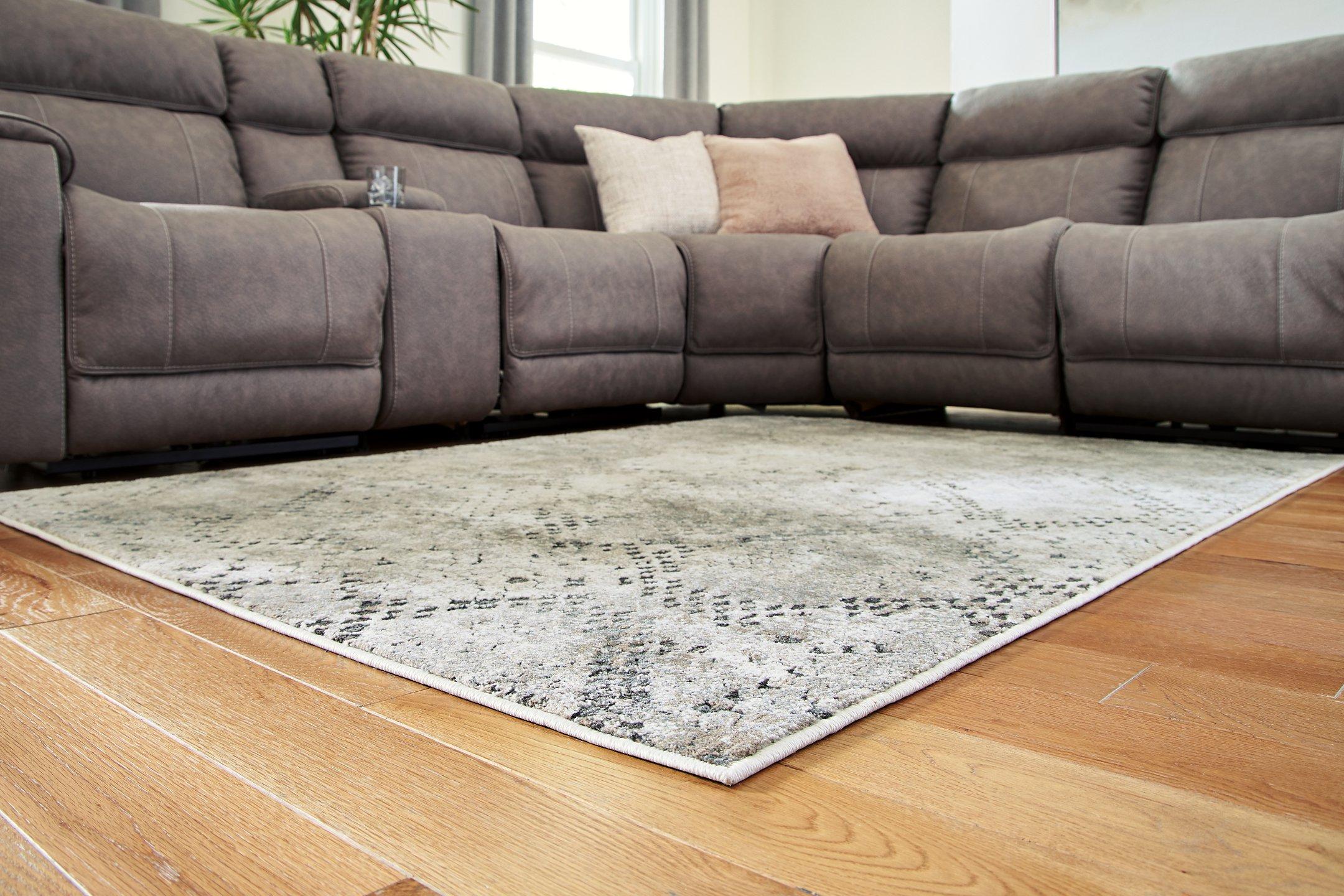 Poincilana 5' x 7' Rug - Image 5