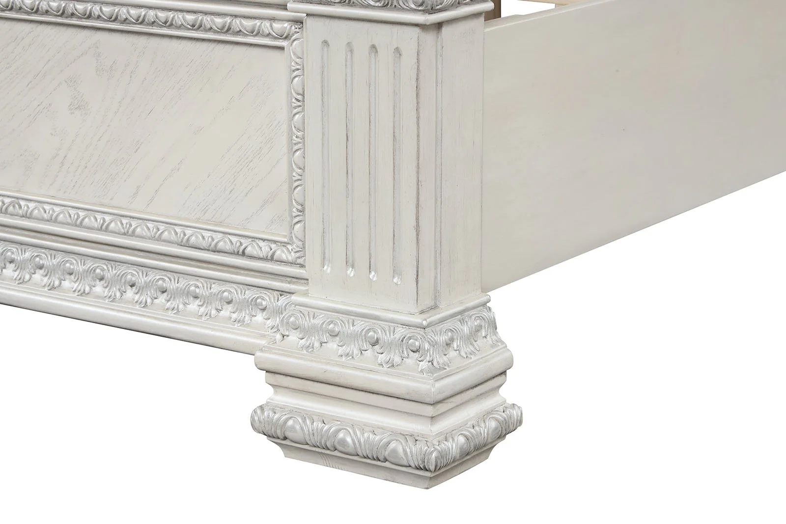 Promenade 5 Pc. Queen Bedroom Set w/ Chest - Image 7
