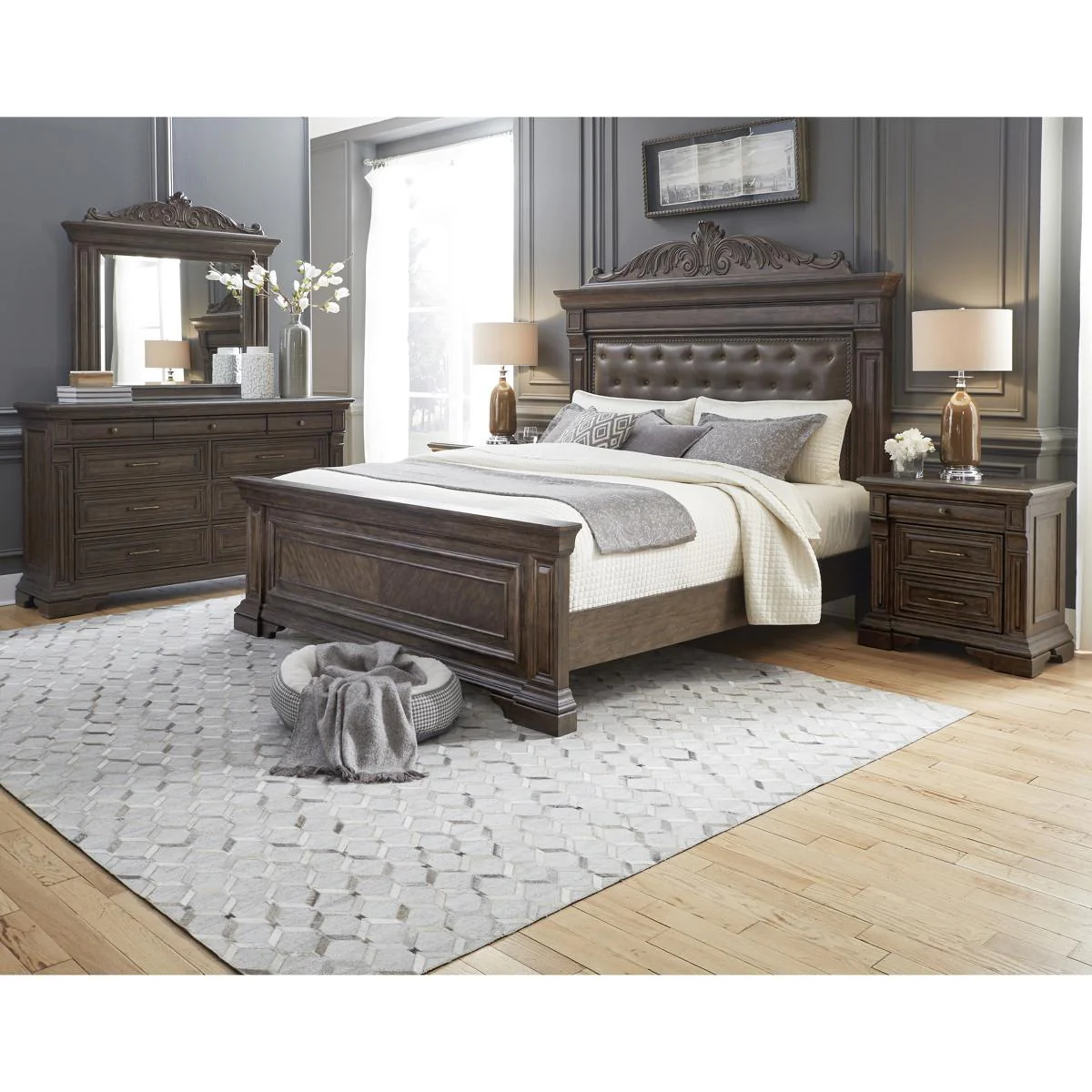 Pulaski Bedford Heights California King Panel Bed in Estate Brown - Image 3