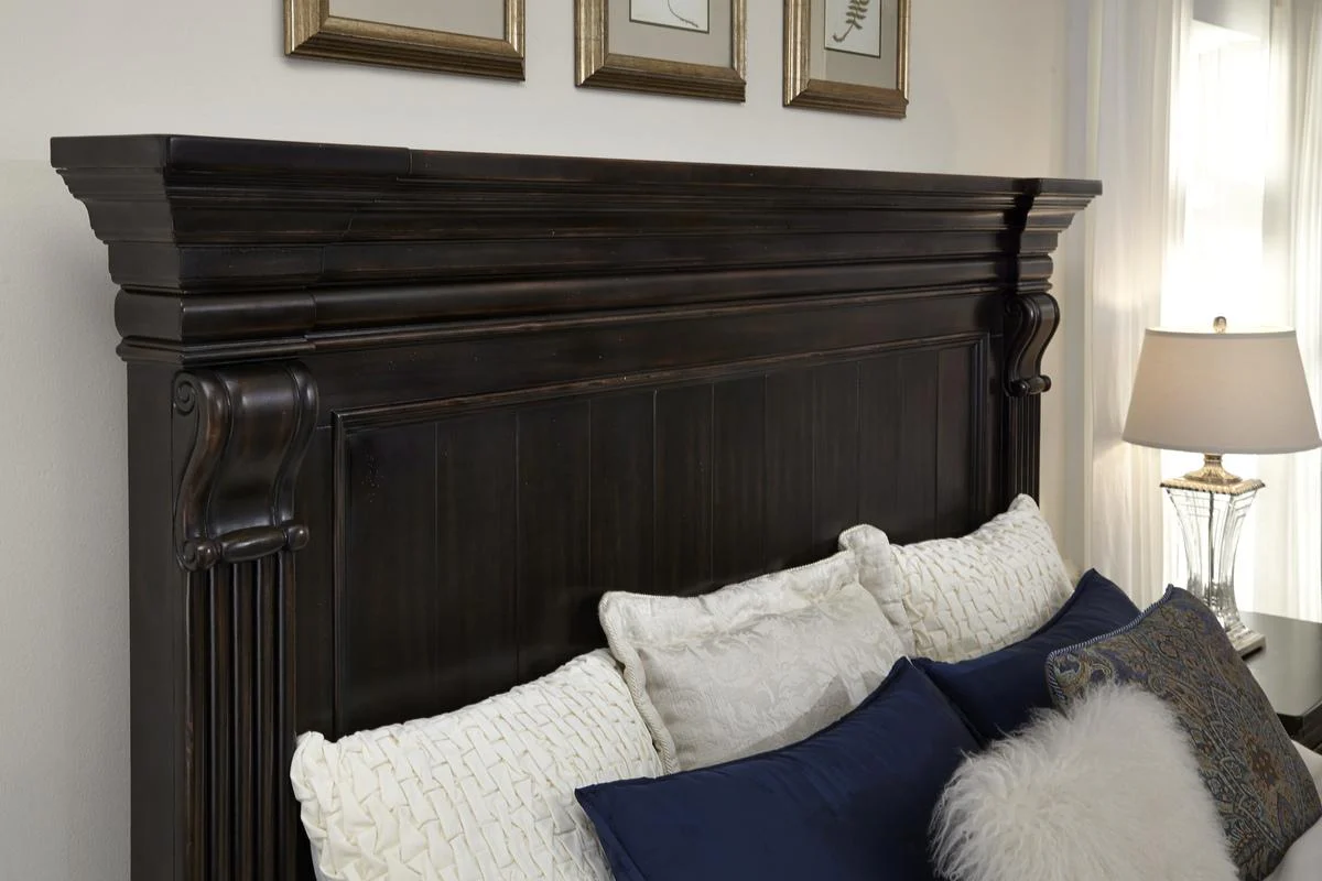 Pulaski Caldwell King Panel Bed in Dark Wood - Image 3