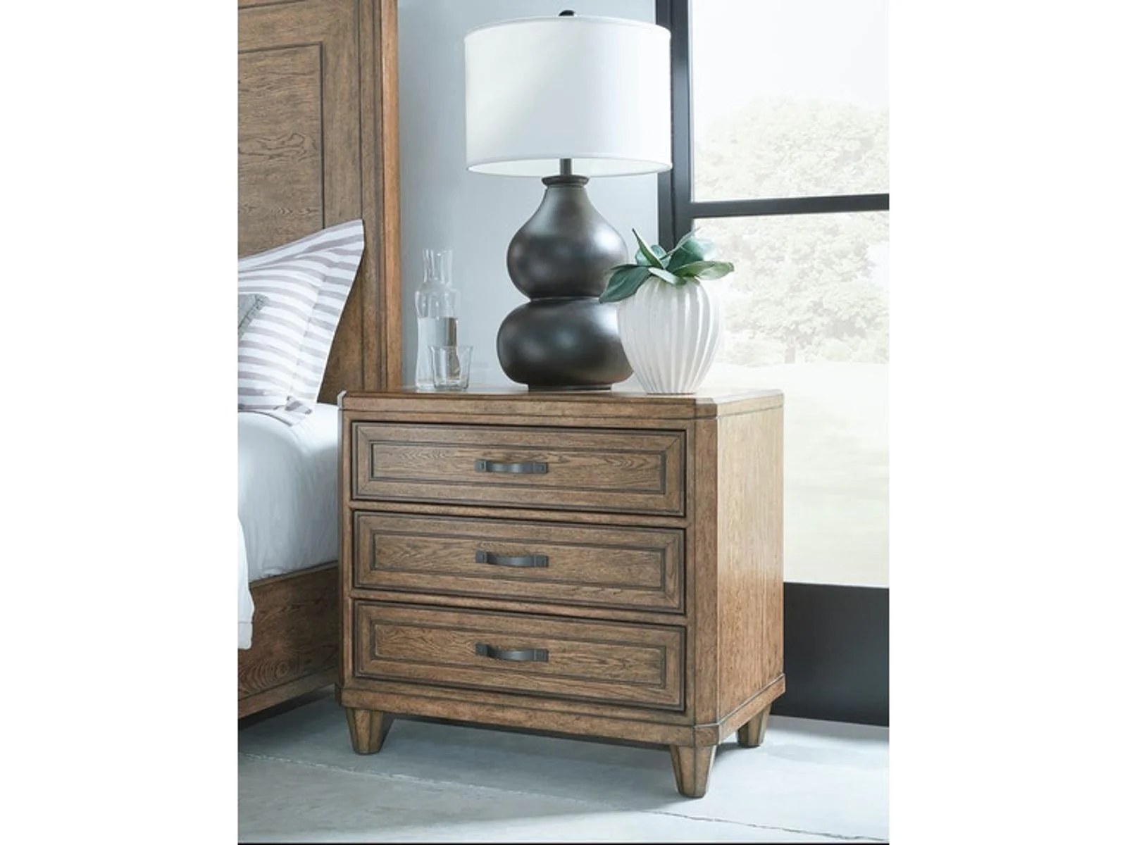 Pulaski Furniture Anthology Nightstand in Medium Wood - Image 4