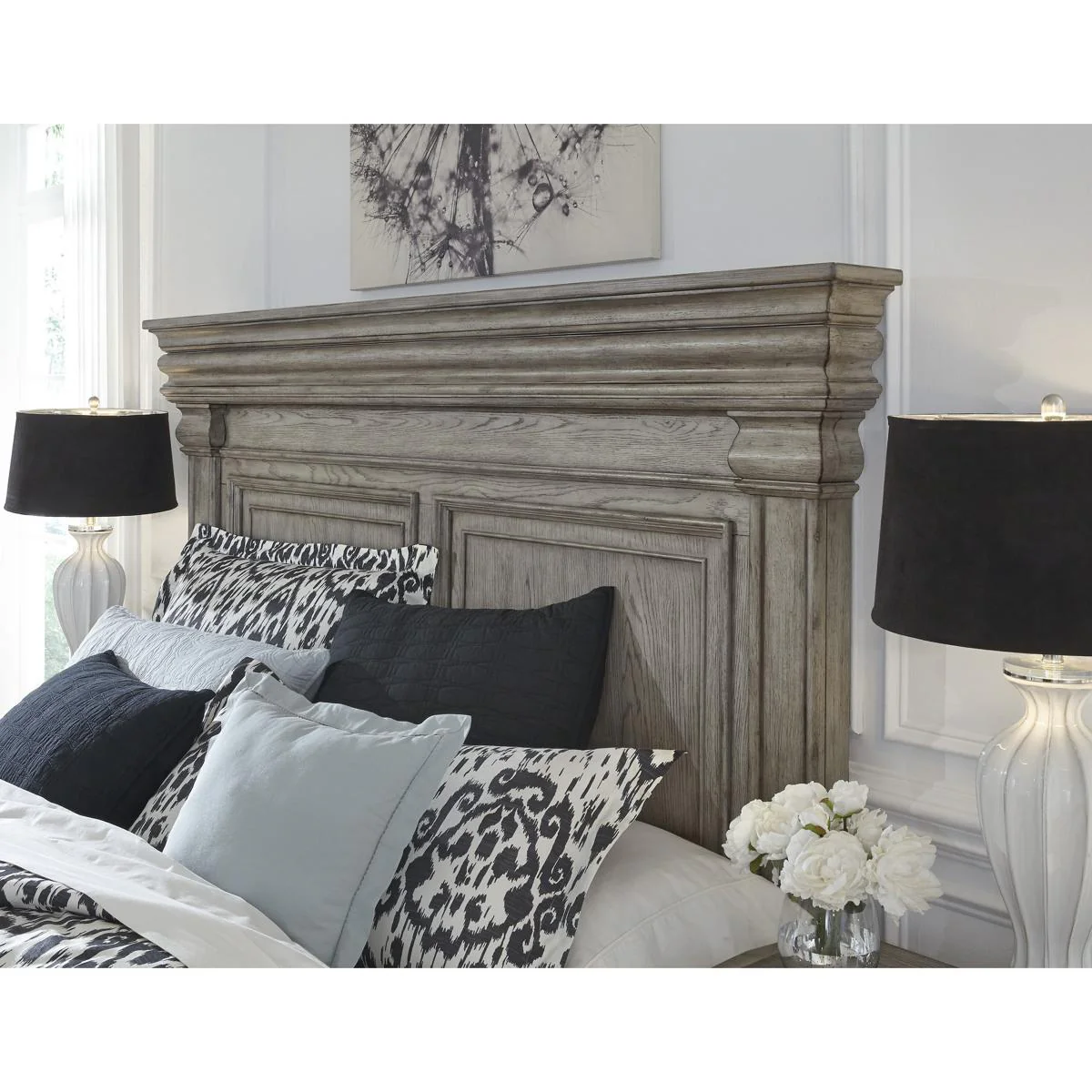Pulaski Madison Ridge Queen Panel Bed with Blanket Chest Footboard in Heritage Taupe������P091-BR-K2 - Image 2