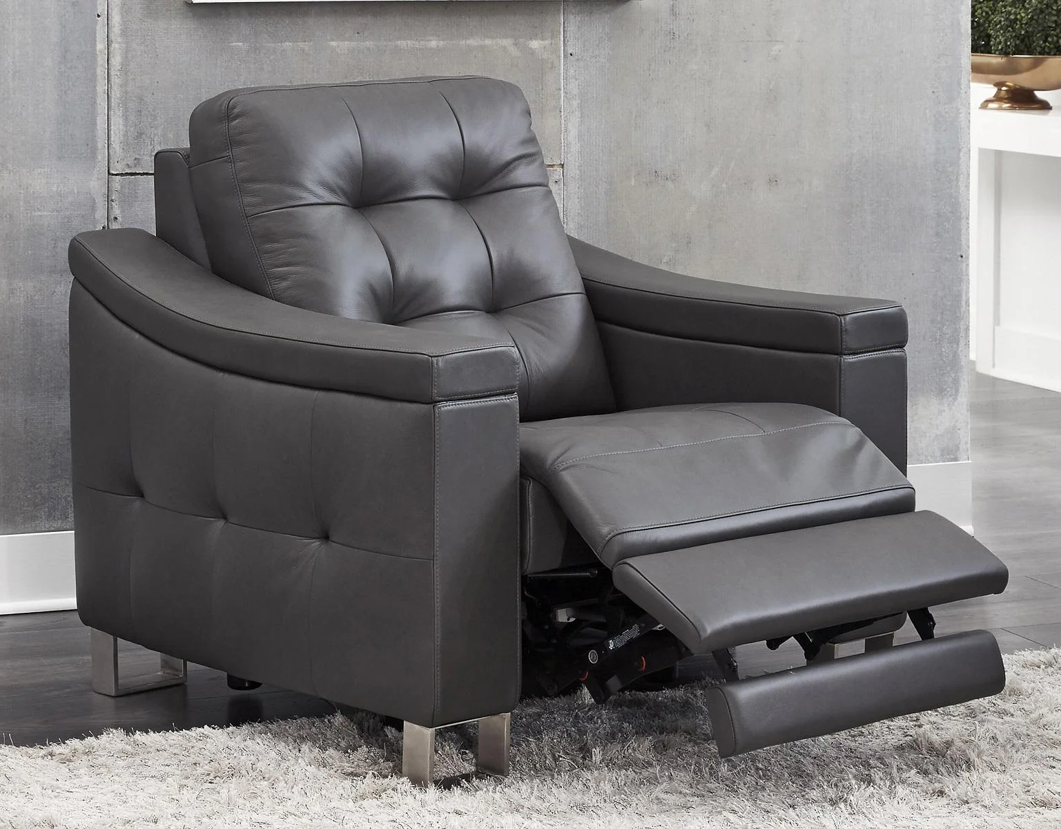 Pulaski Parker Leather Recliner in Supple Gray - Image 3