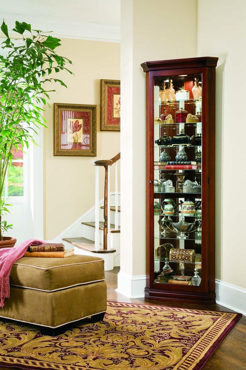 Pulaski Victorian Cherry Corner Curio - Image 3
