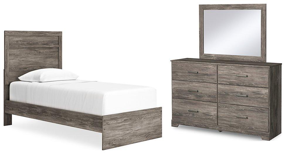Ralinksi Bedroom Set - Image 11