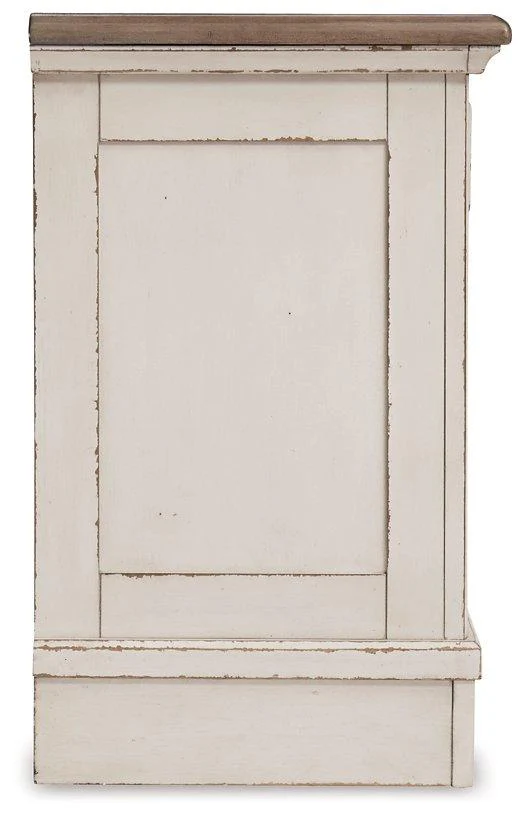 Realyn Nightstand - Image 20