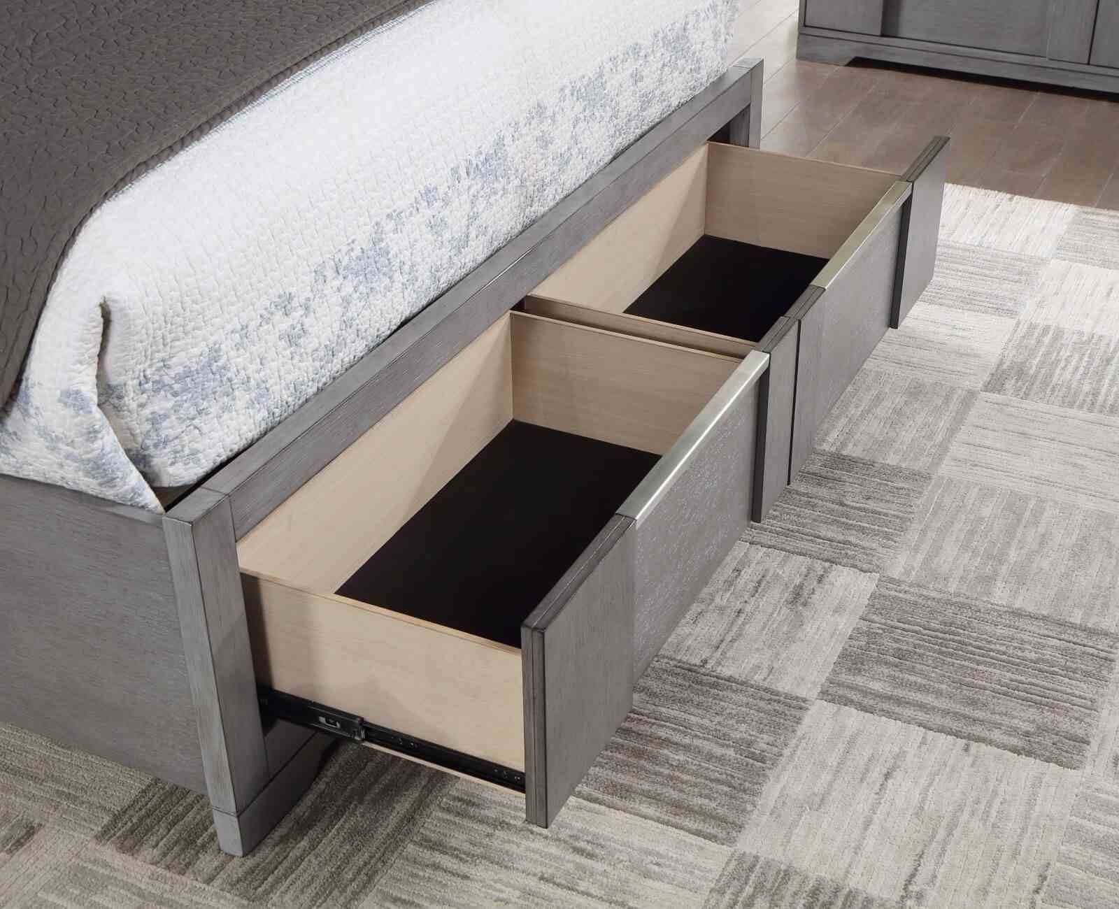 Regulus 4 Pc. Queen Bedroom Set - Image 4