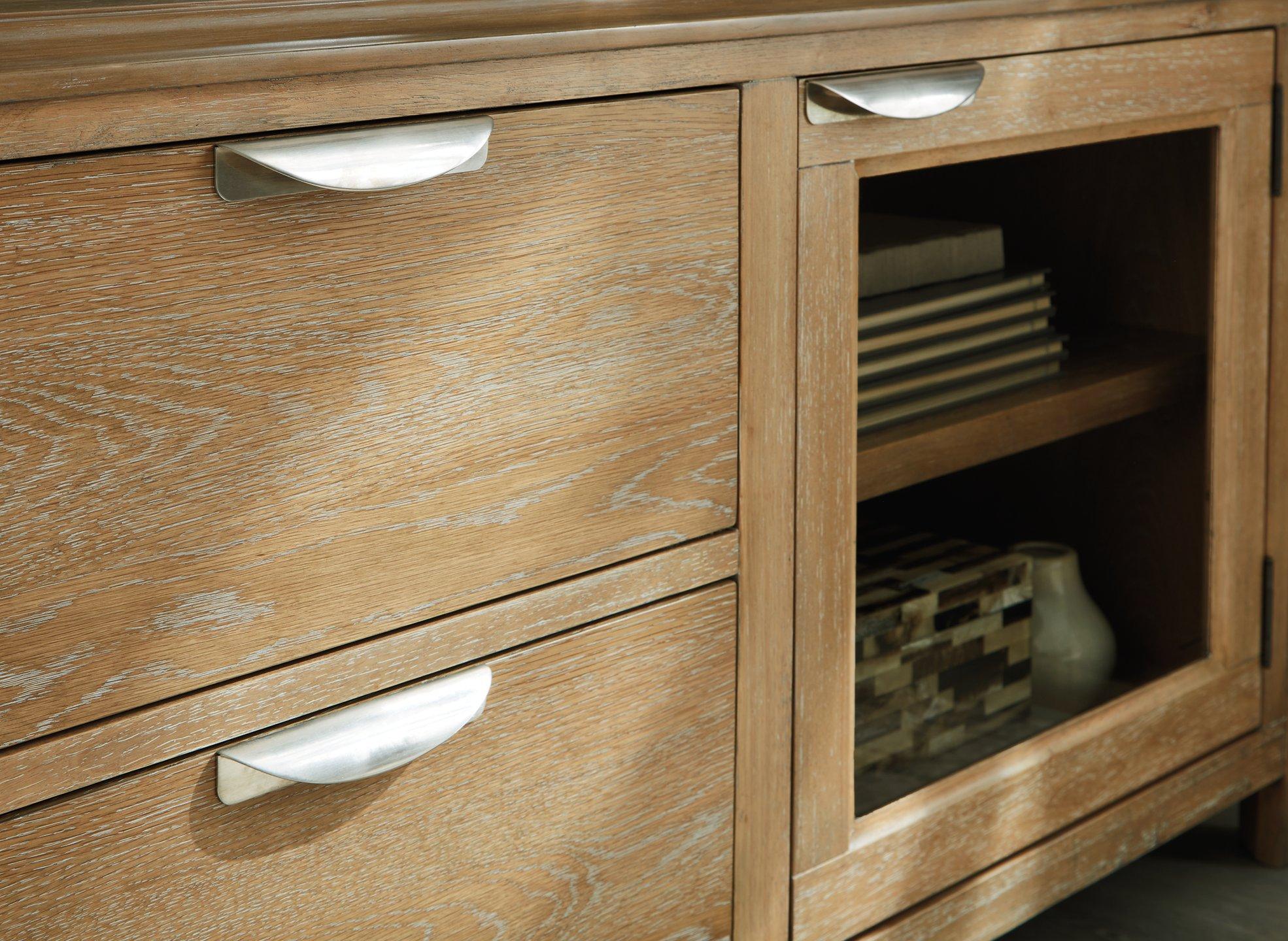 Rencott 80" TV Stand - Image 8