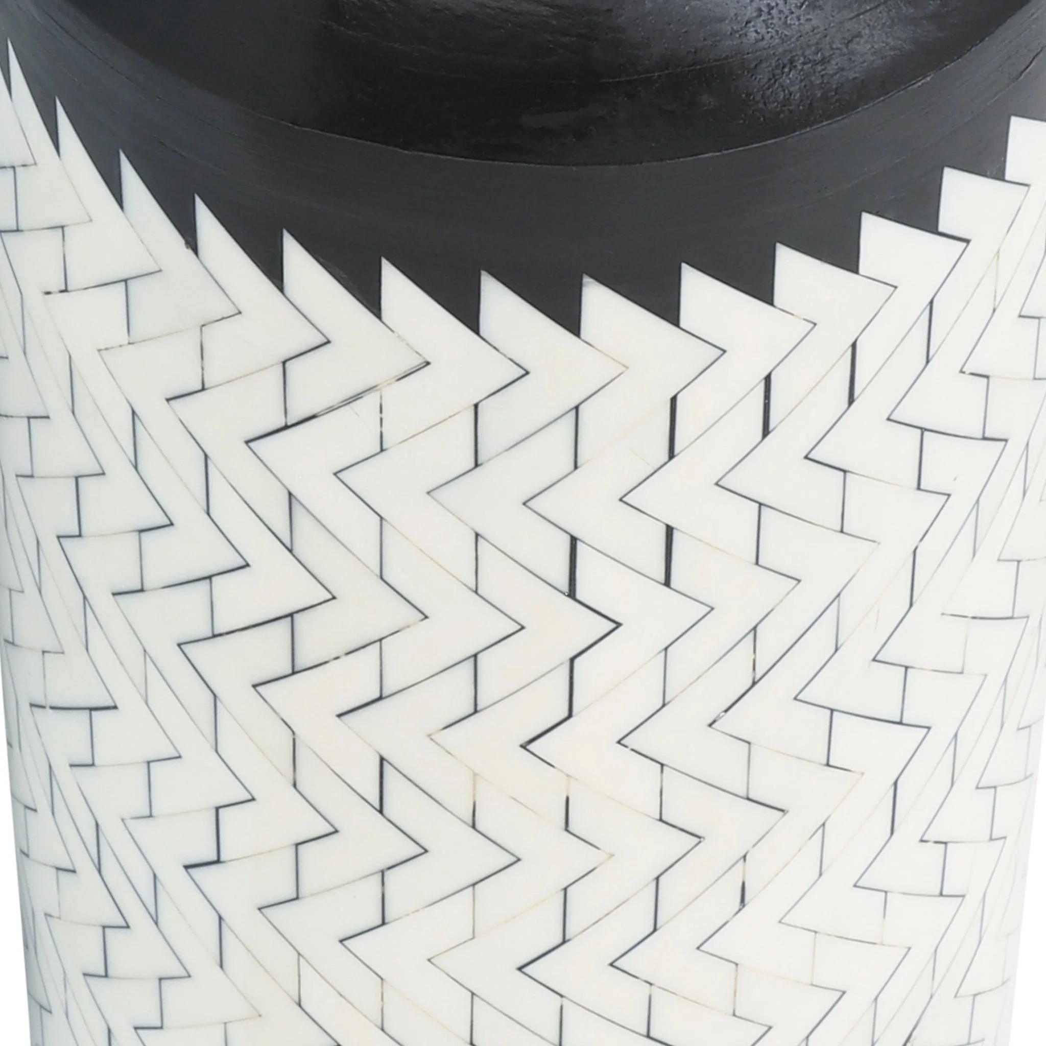 Resin 14"h Chevron Vase, Blk/white - Image 5