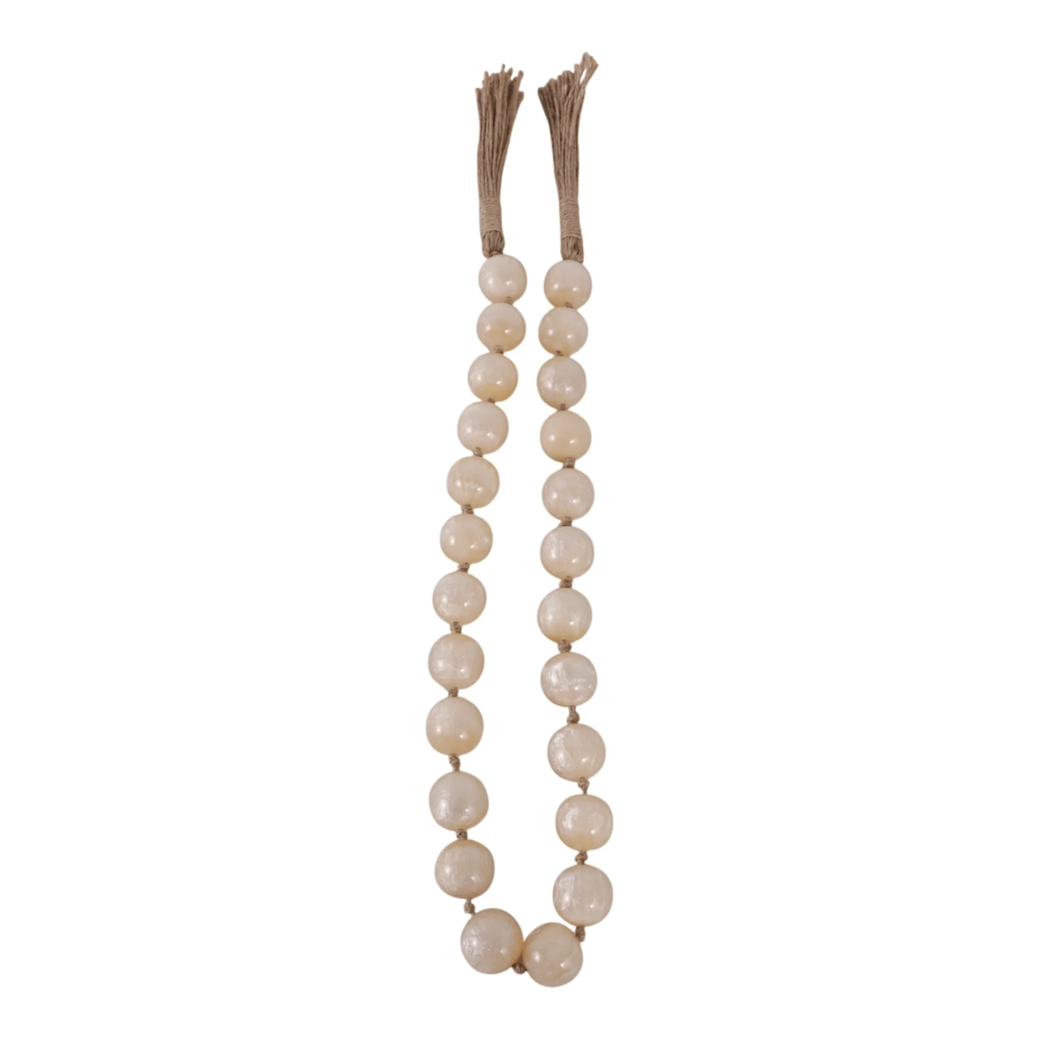 Resin, 36x1 Bead Garland, Ivory - Image 5
