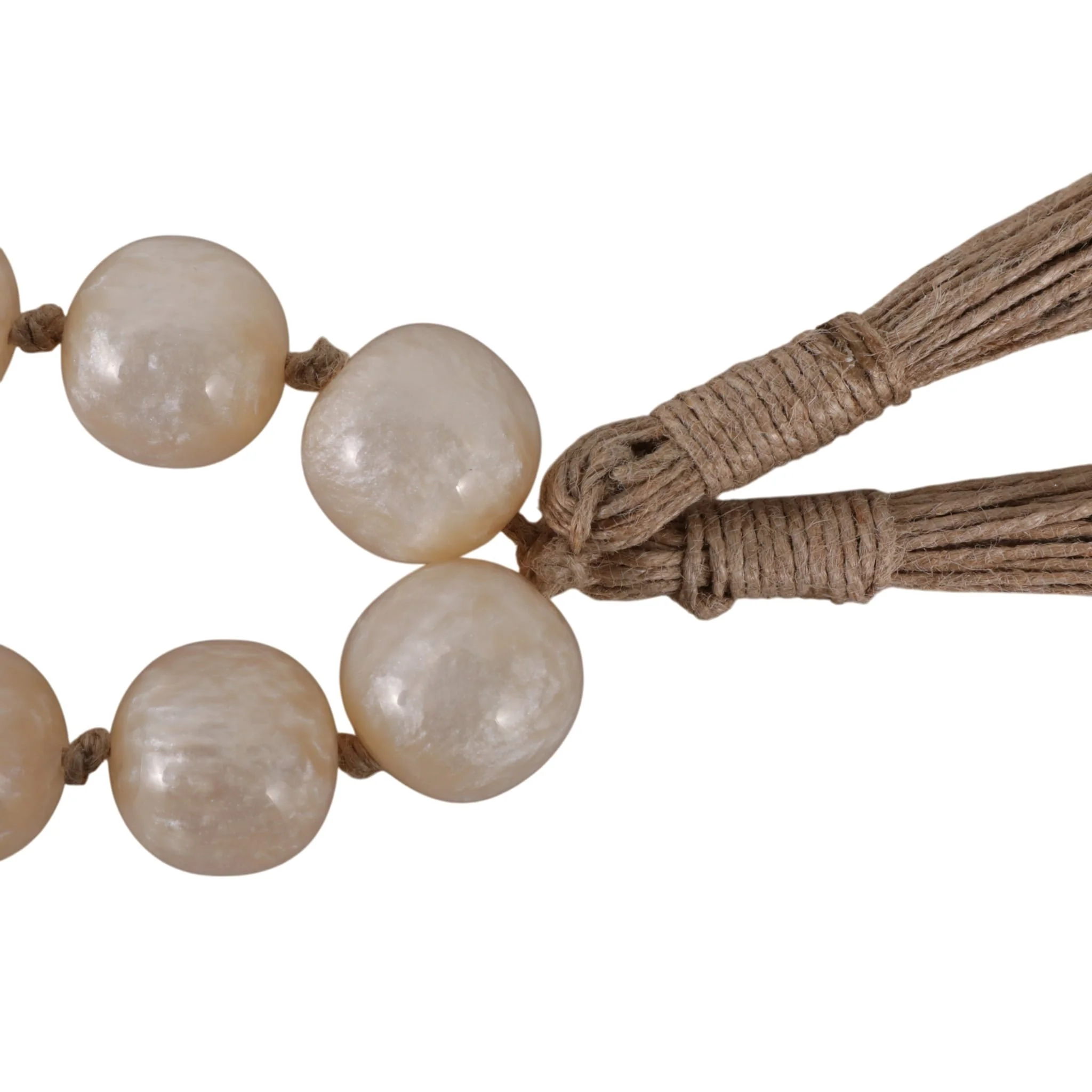 Resin, 36x1 Bead Garland, Ivory - Image 6