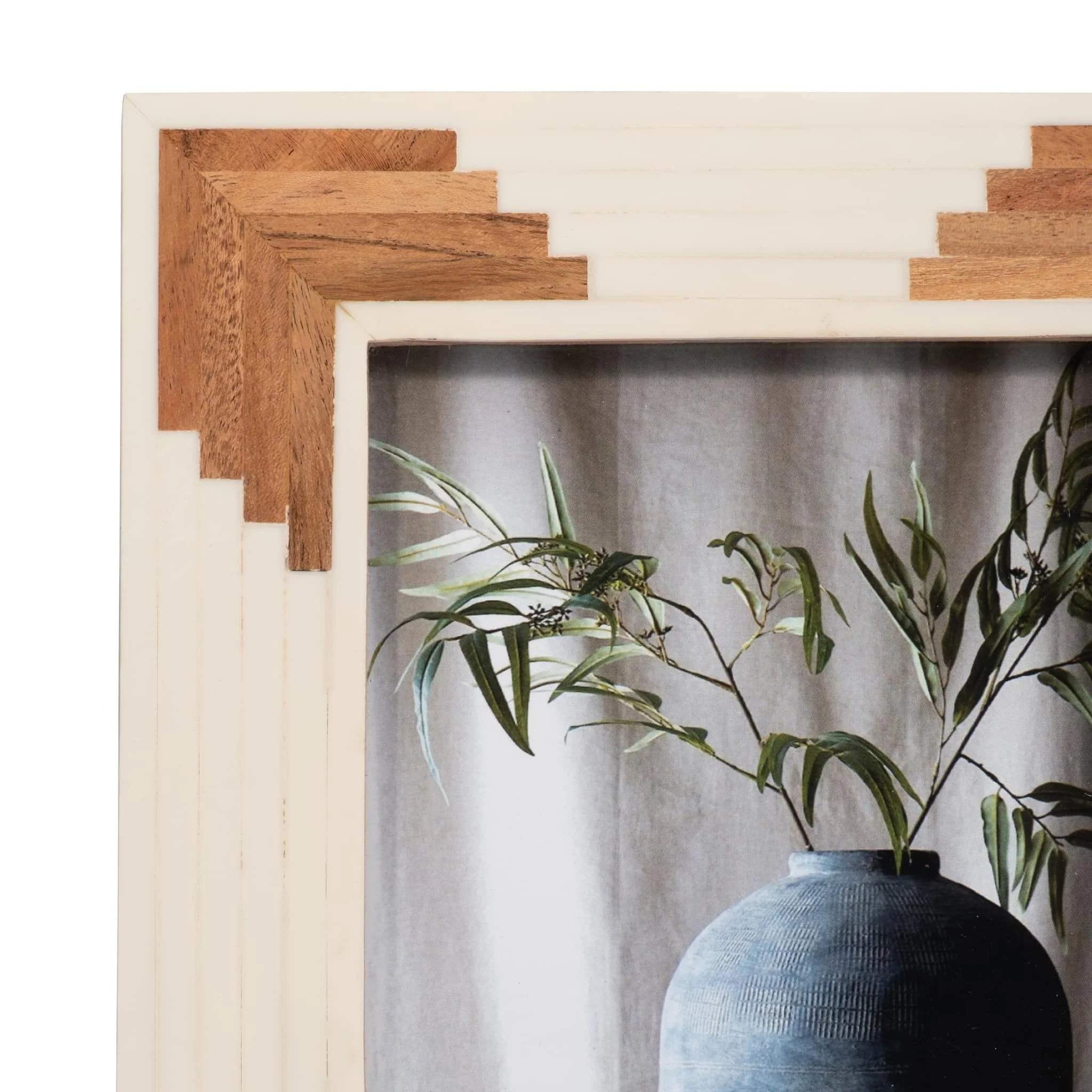 Resin, 5x7 Cascading Wood Photo Frame, White - Image 4