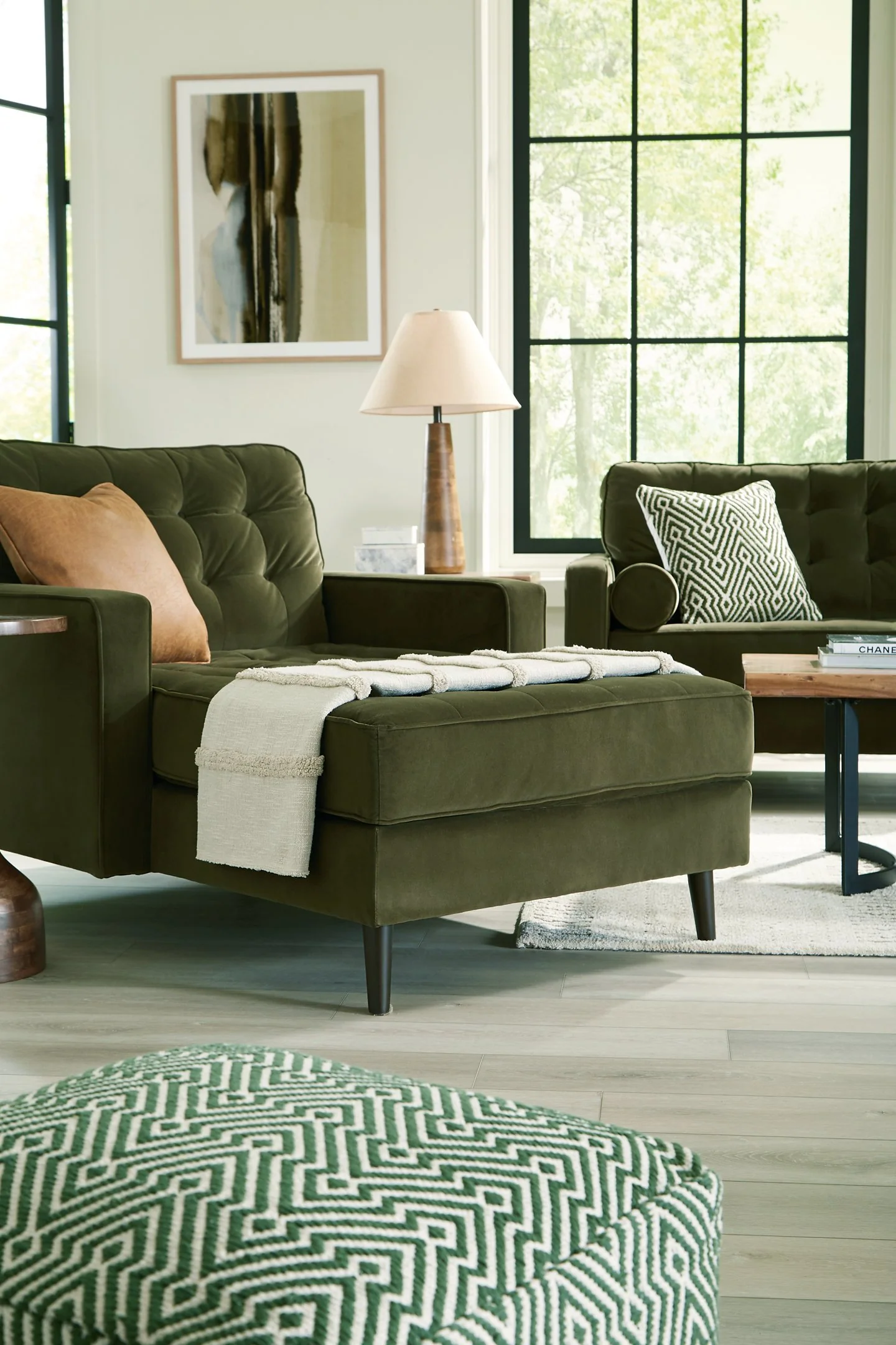 Reveon Lakes Chaise - Image 8