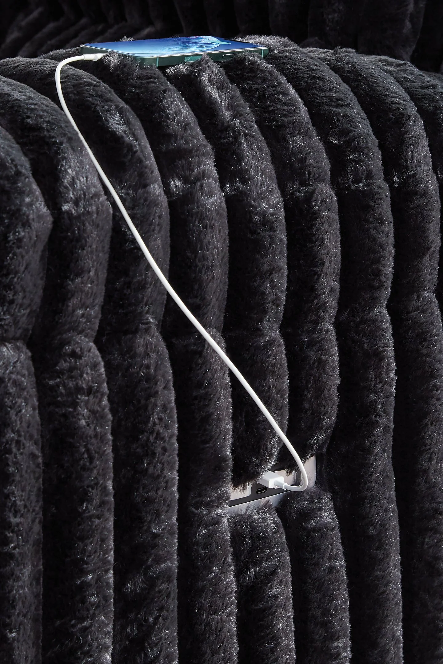 Rhine Falls Power Recliner - Image 9