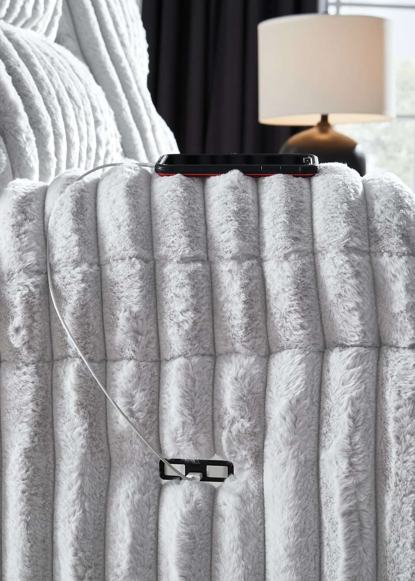 Rhines Falls Power Recliner - Image 9